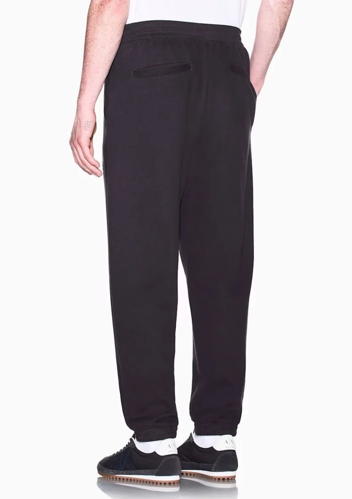 XM002914 AF26047 U8128 ARMANI EXCHANGE