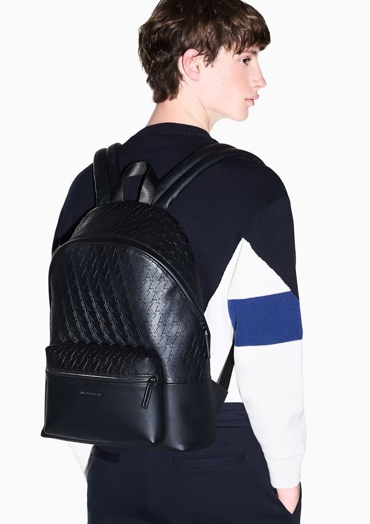 Zaino con motivo logo in rilievo e tasca frontale Nero XM003161 AF26662 UC001 ARMANI EXCHANGE