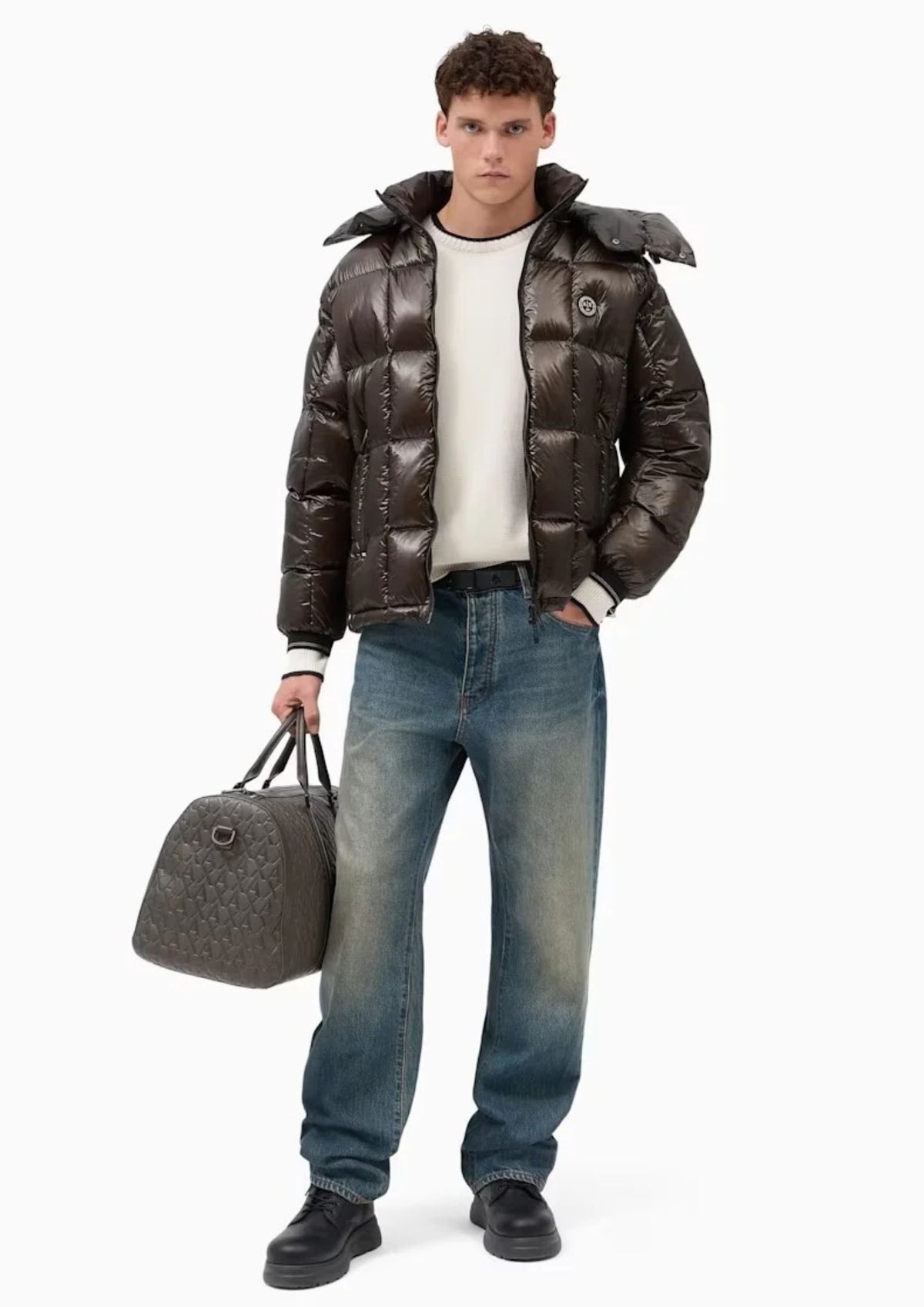 XM003344 AF23755 U8123 ARMANI EXCHANGE