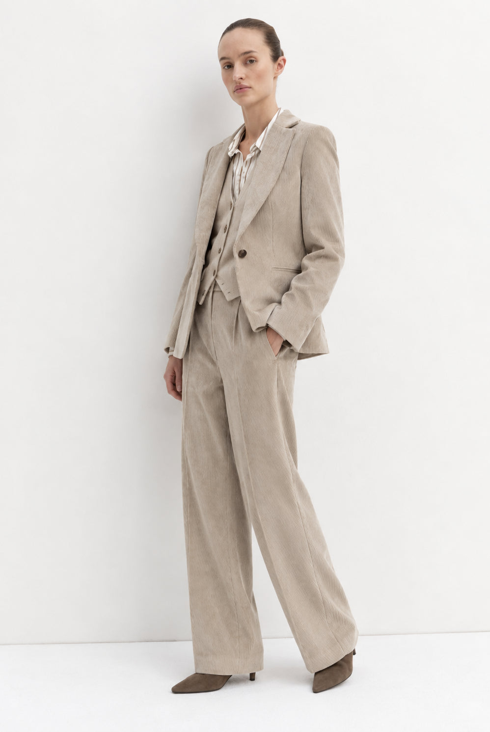 Emme Marella Giacca Donna Emmeresia Almond 2625046011200 002 EMME MARELLA