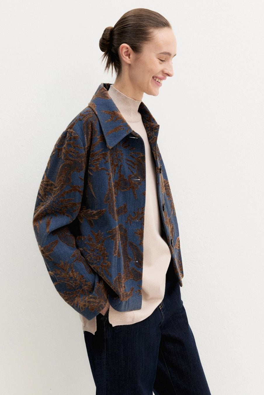 Giacca in denim jacquard delavé Emmghiera Blue Jeans 2625046141200 001 EMME MARELLA