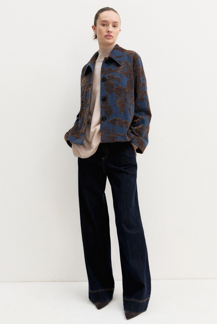 Giacca in denim jacquard delavé Emmghiera Blue Jeans 2625046141200 001 EMME MARELLA