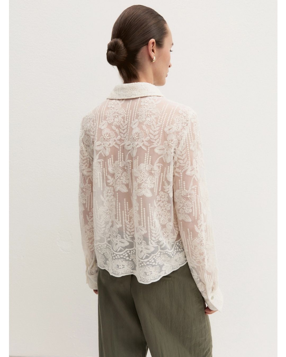 Camicia cropped in tulle ricamato Bianco lana 2625116044200 001 EMME MARELLA
