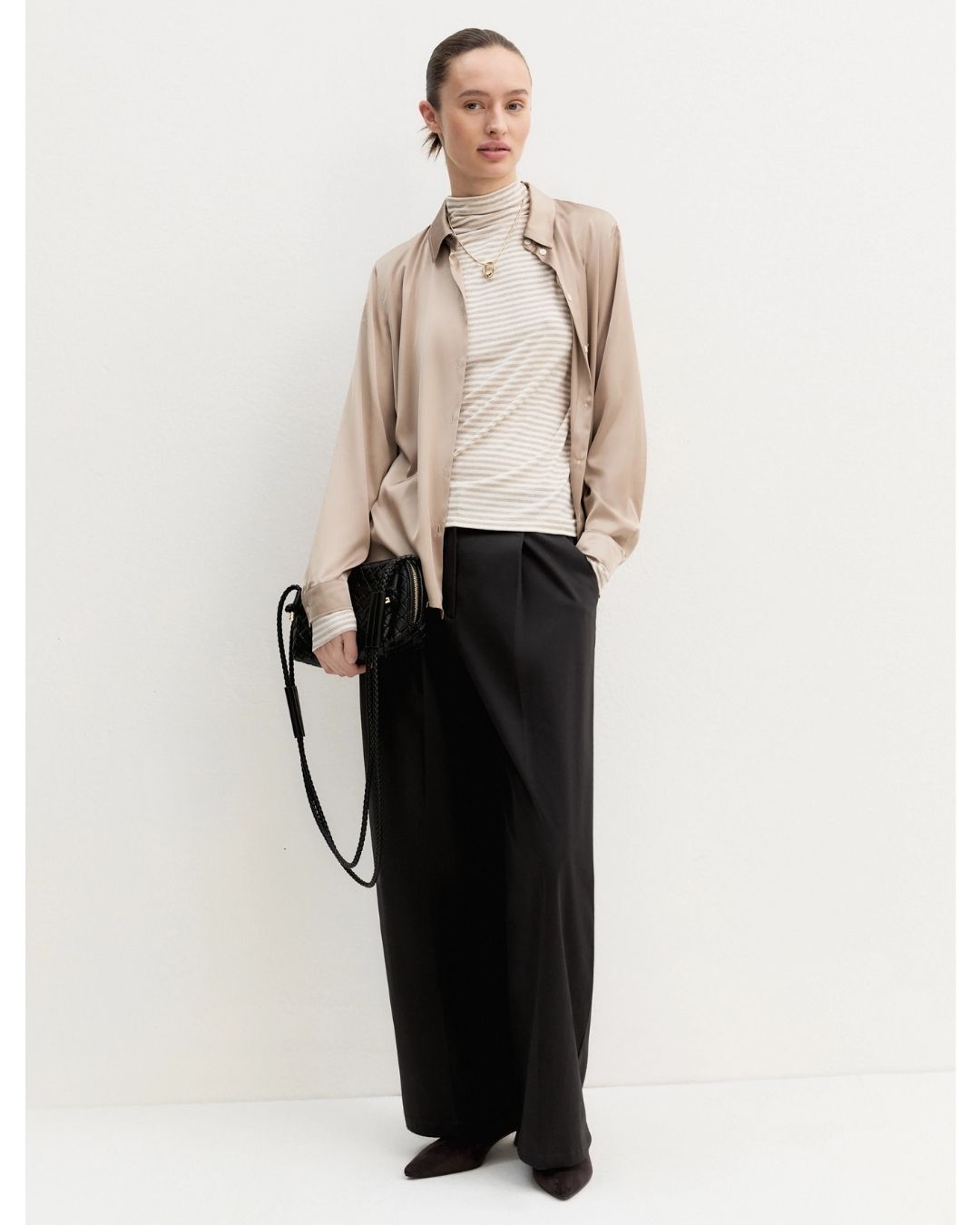 Camicia in raso stretch Almond 2625116081200 004 EMME MARELLA