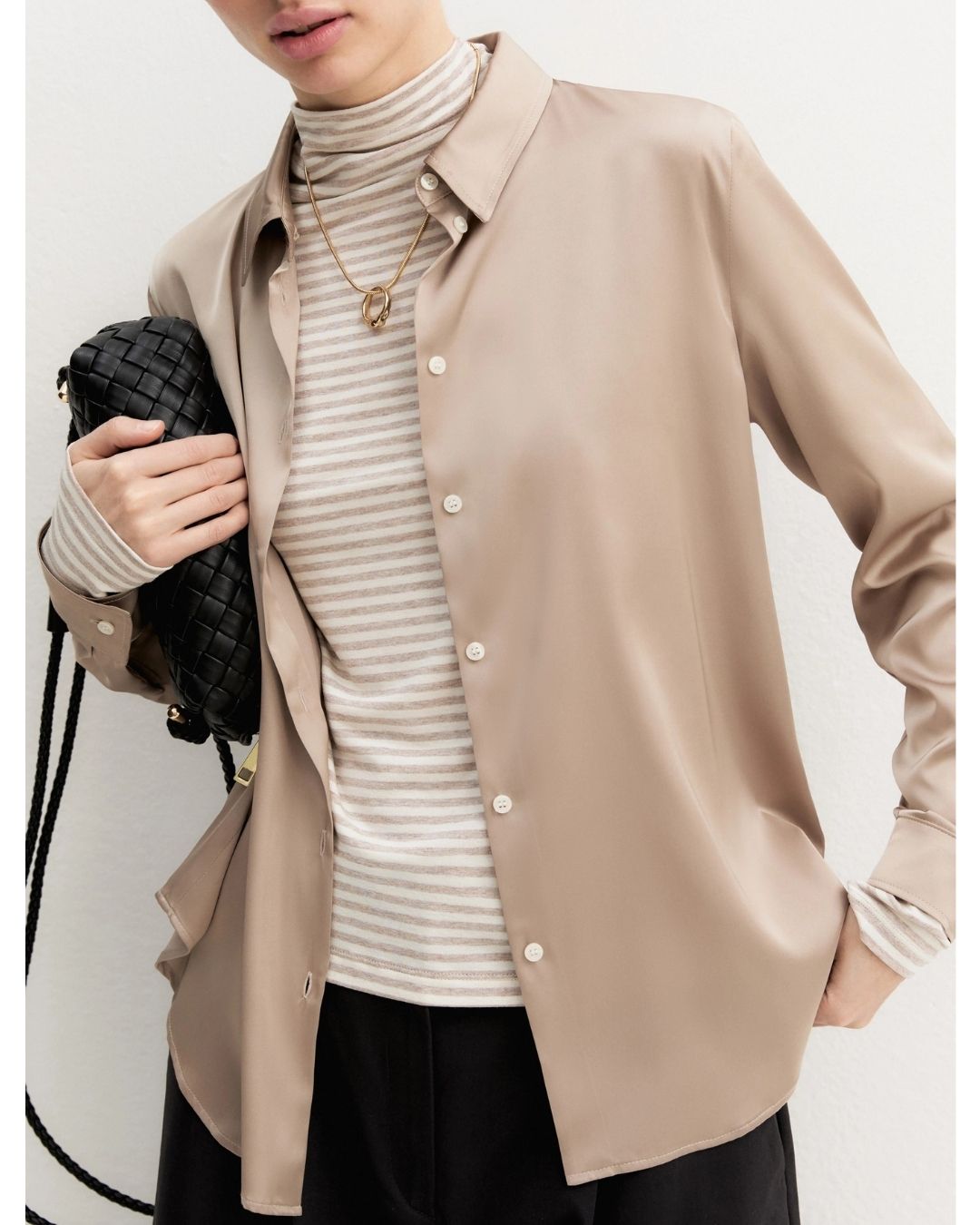 Camicia in raso stretch Almond 2625116081200 004 EMME MARELLA