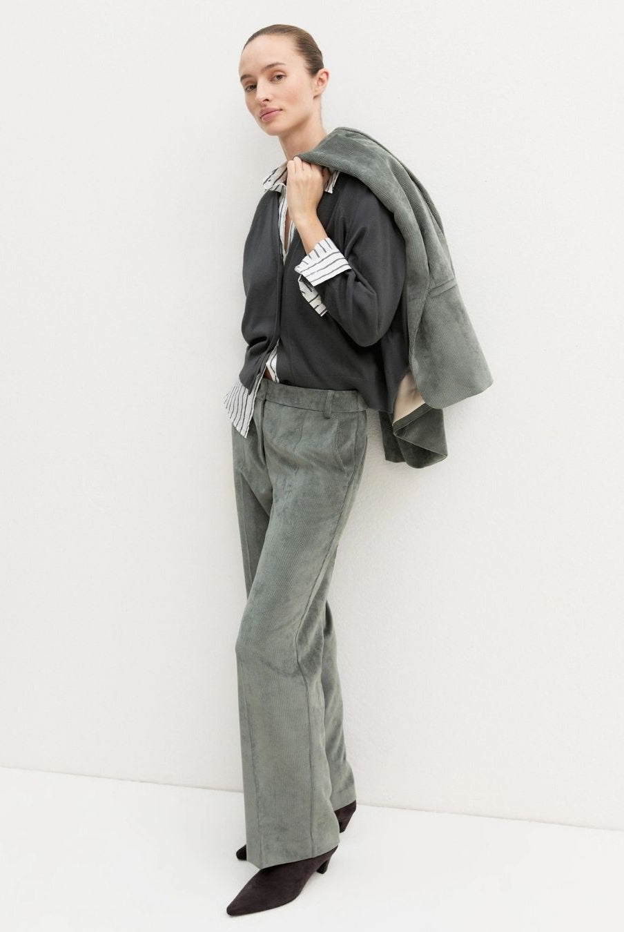 Pantalone in velluto a coste stretch Sottobosco 2625136101200 004 EMME MARELLA