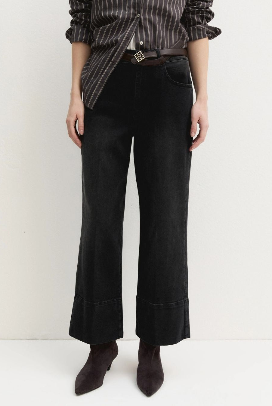Jeans cropped Nero 2625186041200 004 EMME MARELLA