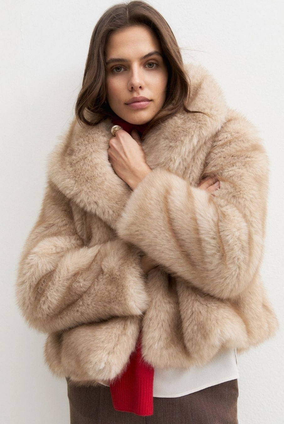 Cappotto corto in jersey furry Ecrù 2625456112200 001 EMME MARELLA