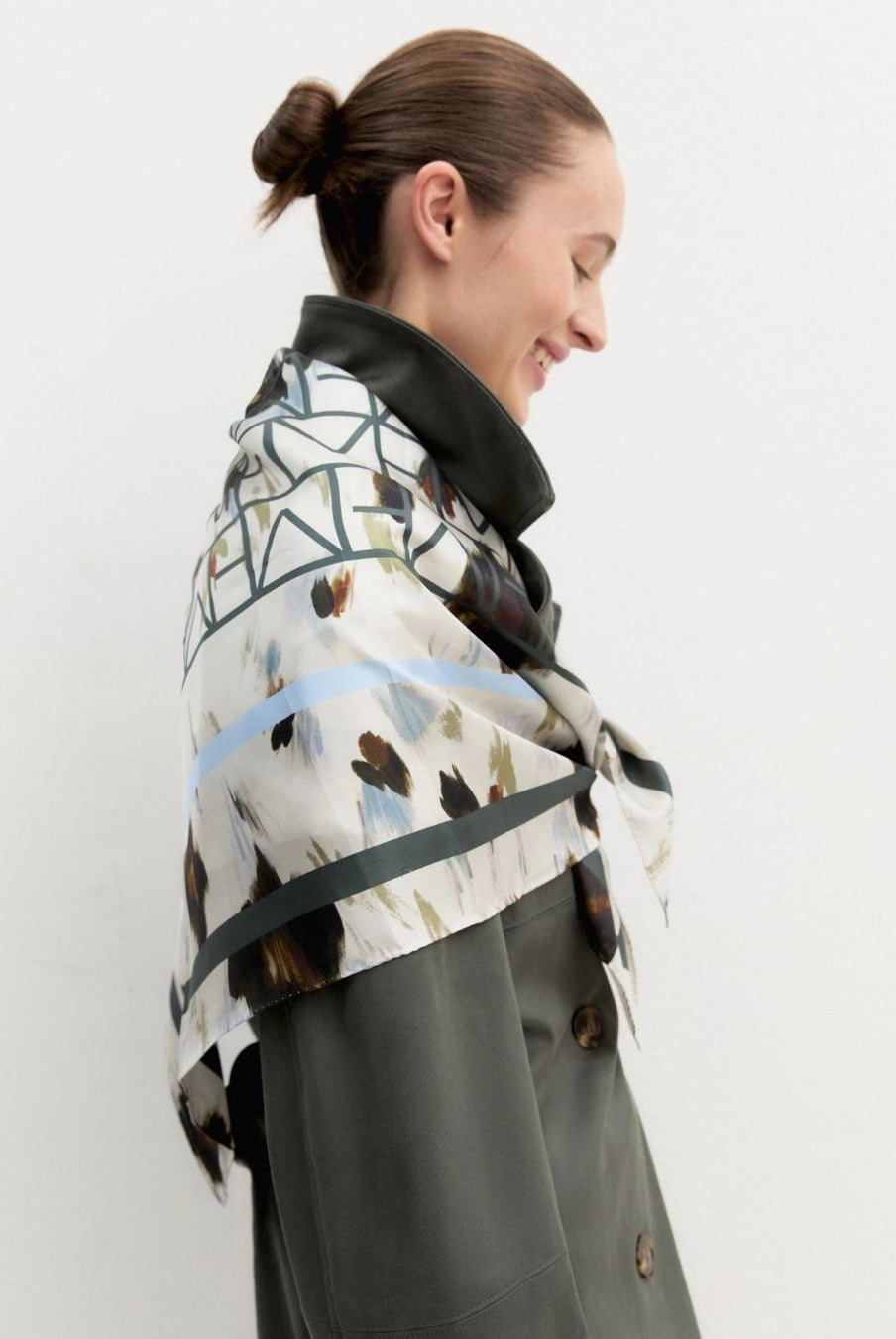 Foulard in seta Panna 2625546031200 005 EMME MARELLA