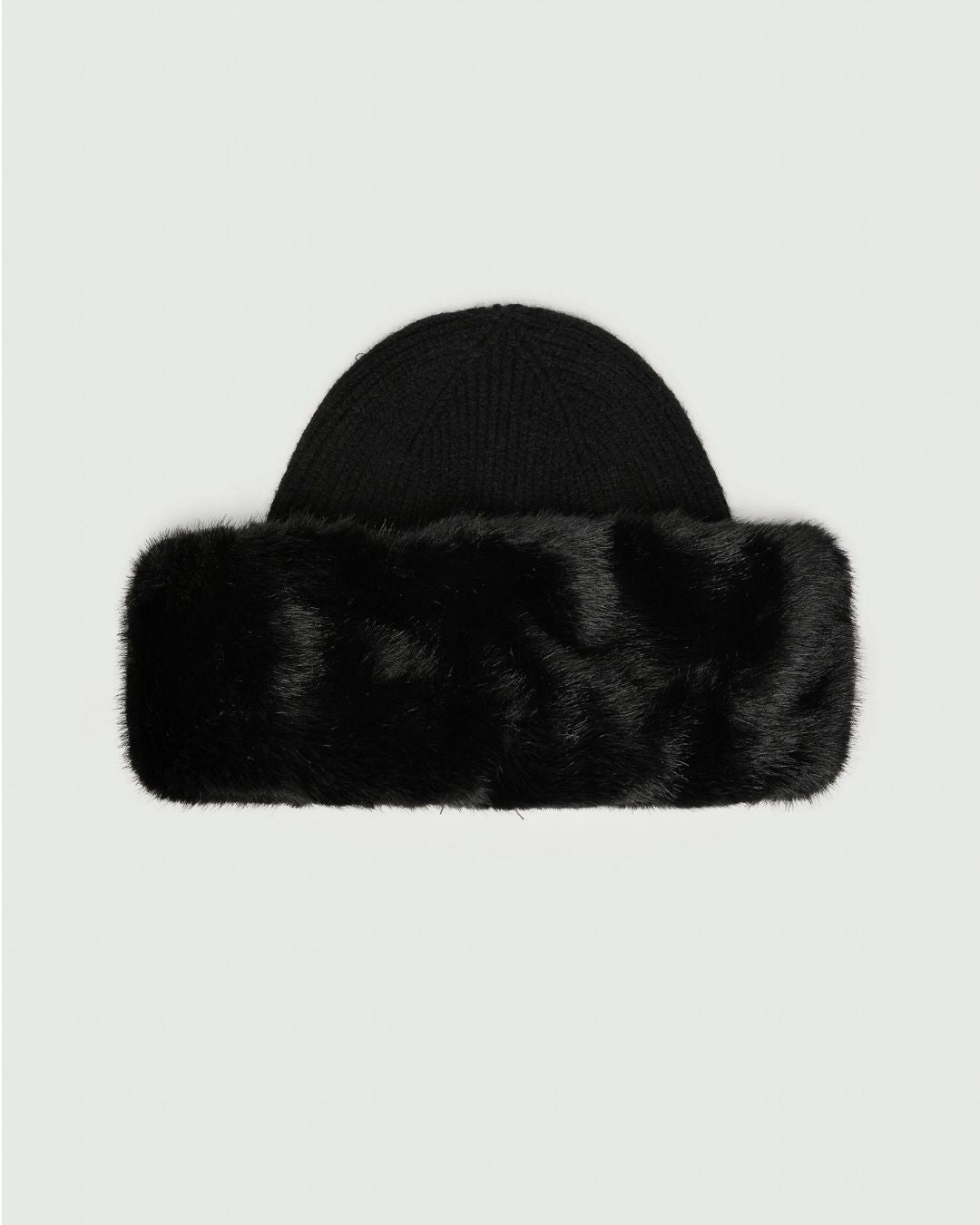 Berretto con bordo in tessuto furry Nero 2625576042200 003 EMME MARELLA