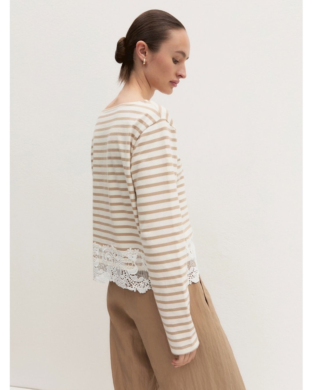T-shirt con pizzo Naturale 2625976014200 001 EMME MARELLA
