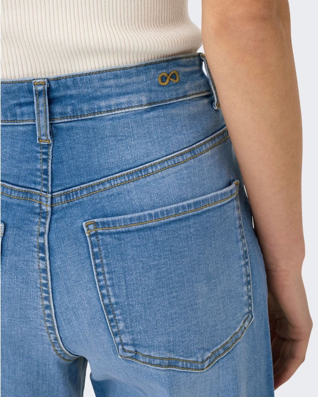 Jeans Donna Marrone Blu Medium Blue Denim 15342089 Medium Blue Denim JACQUELINE DE YONG
