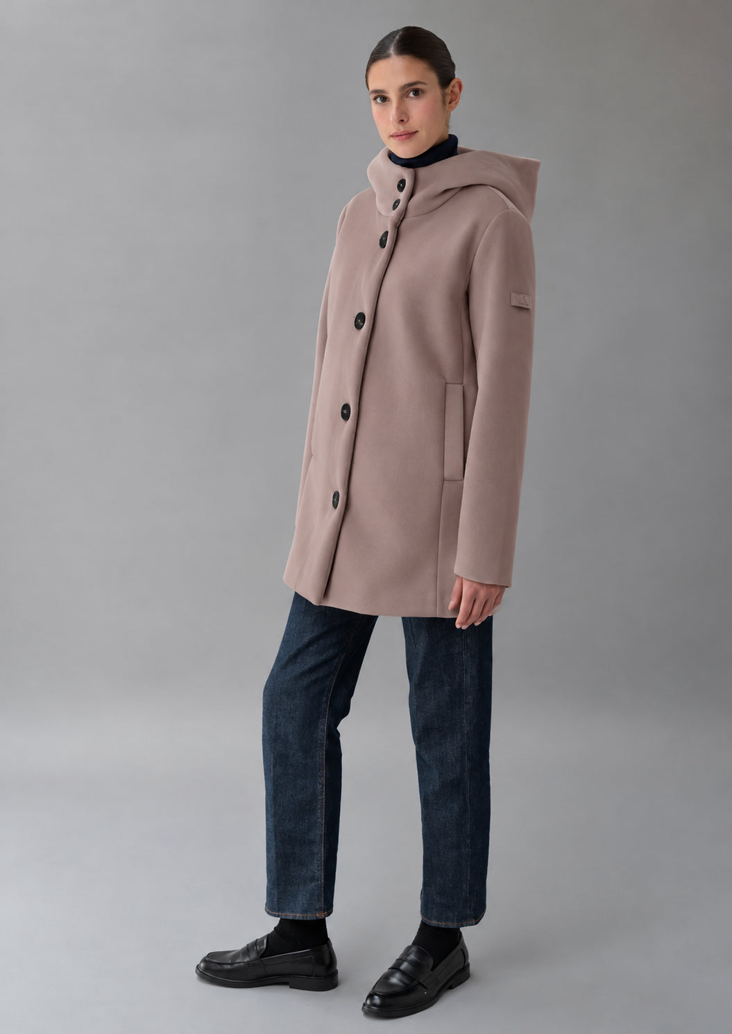 Capospalla realizzato in velluto liscio stretch Amelia 26 Lilac Bud RIW570J F0012 149 RIHUNIK