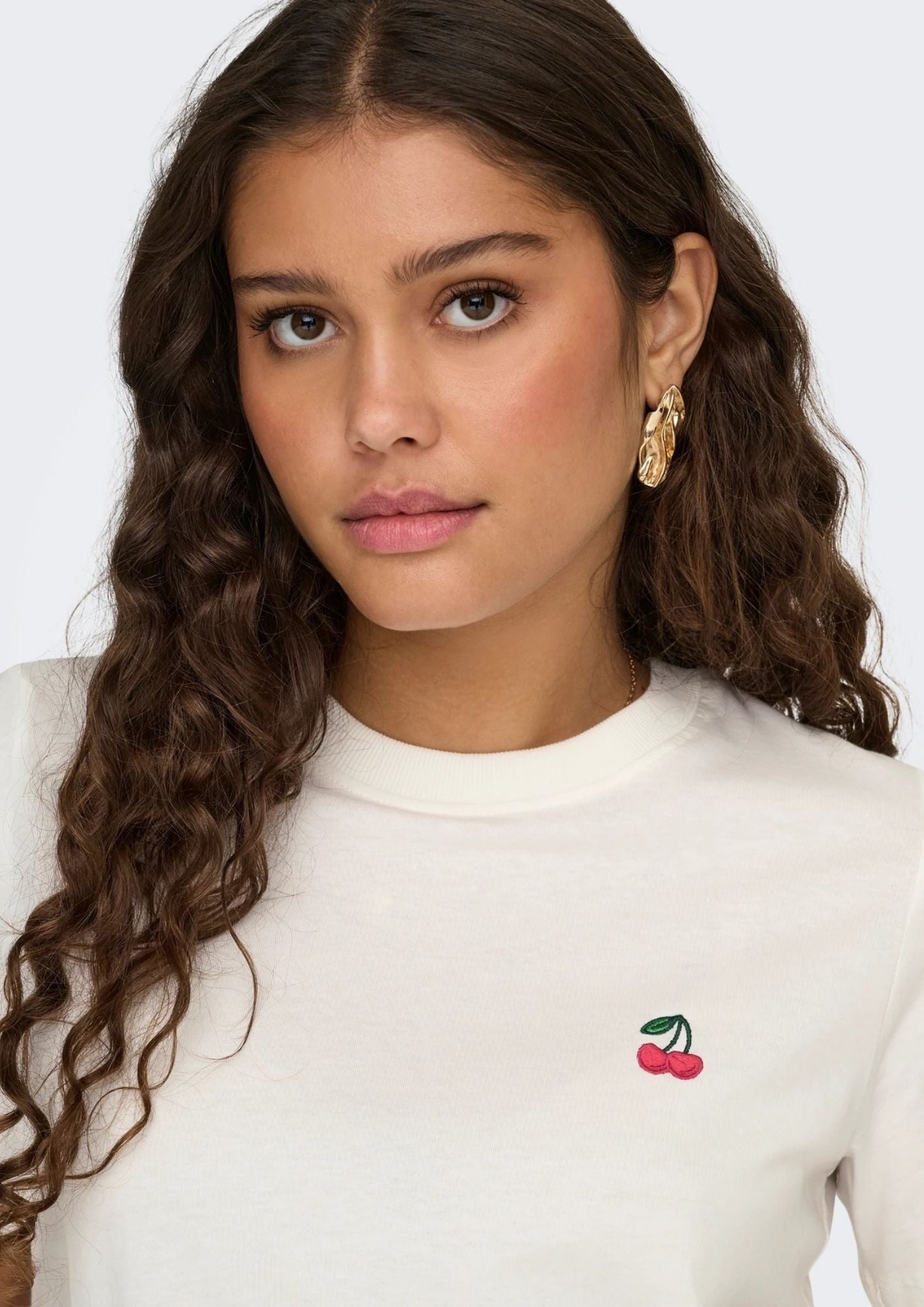 Jacqueline De Yong T-Shirt Donna Pisa Bianca con Ciliegia 15298612 Cloud Dancer CHERRY JACQUELINE DE YONG