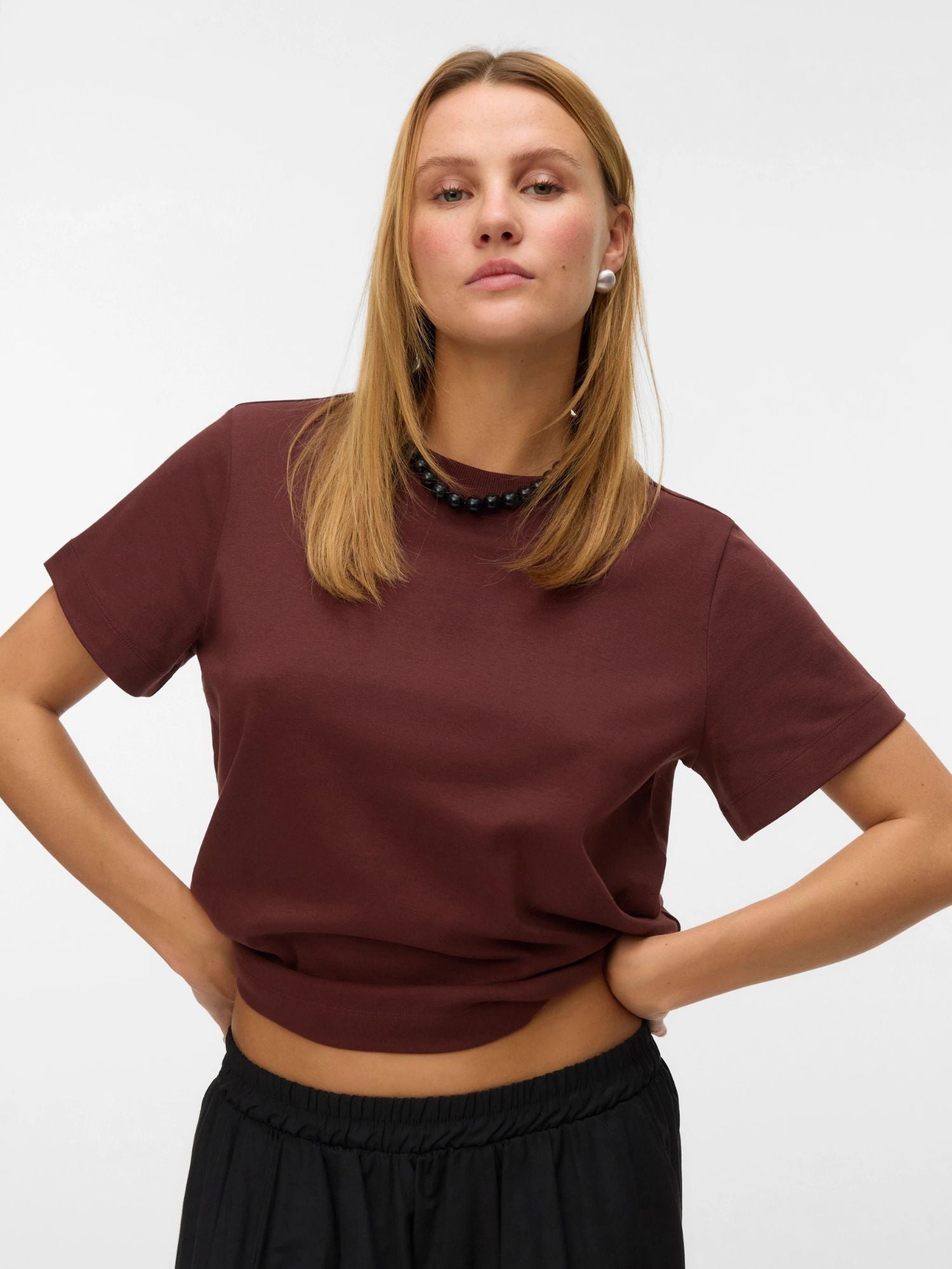 Aware T-Shirt Donna Bitter Chocolate AWNaima 10294544 Bitter Chocolate VERO MODA