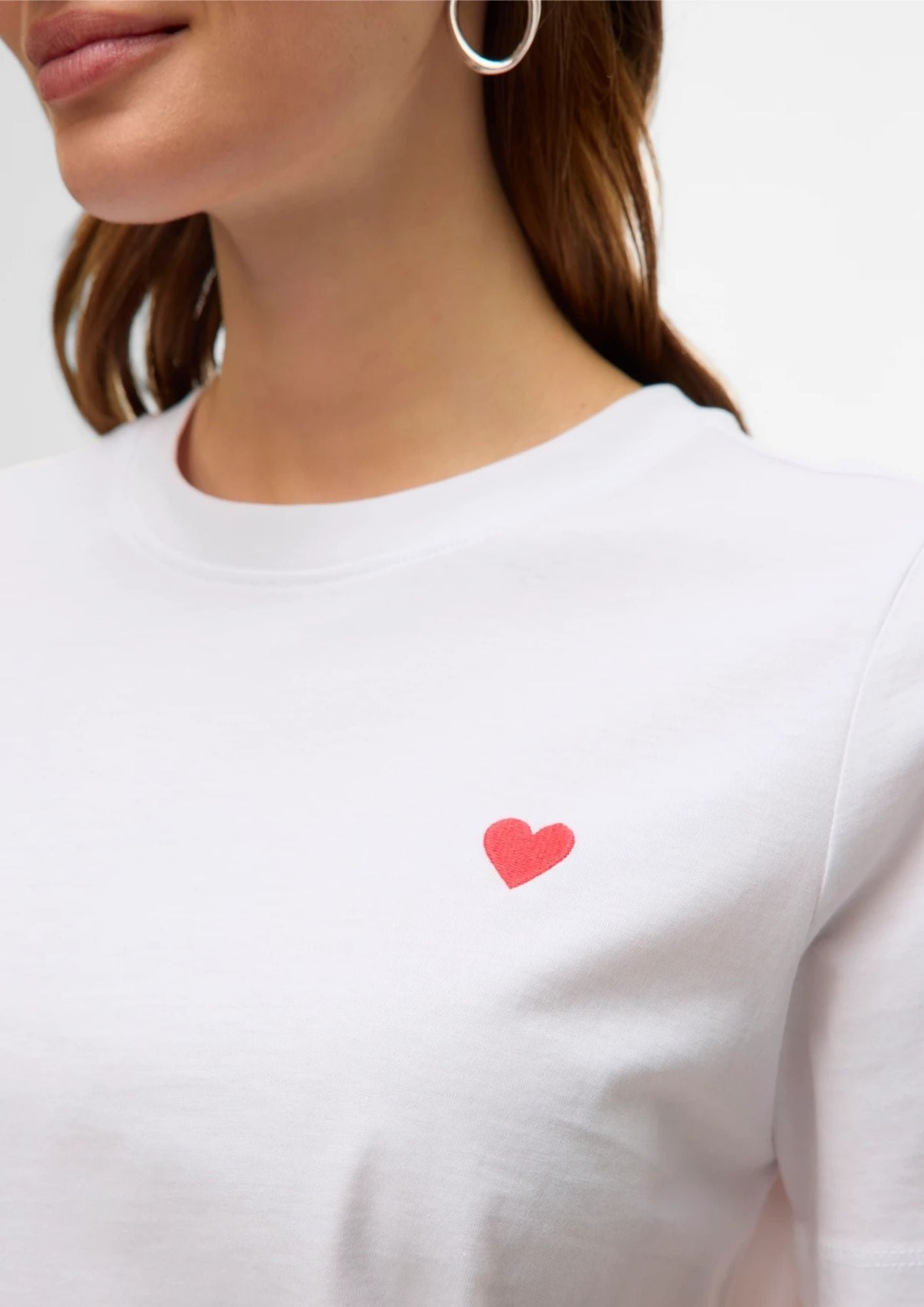 Vero Moda T-Shirt Donna Paulina Bianca Con Cuore Rosso 10316991 Bright White Red Heart VERO MODA