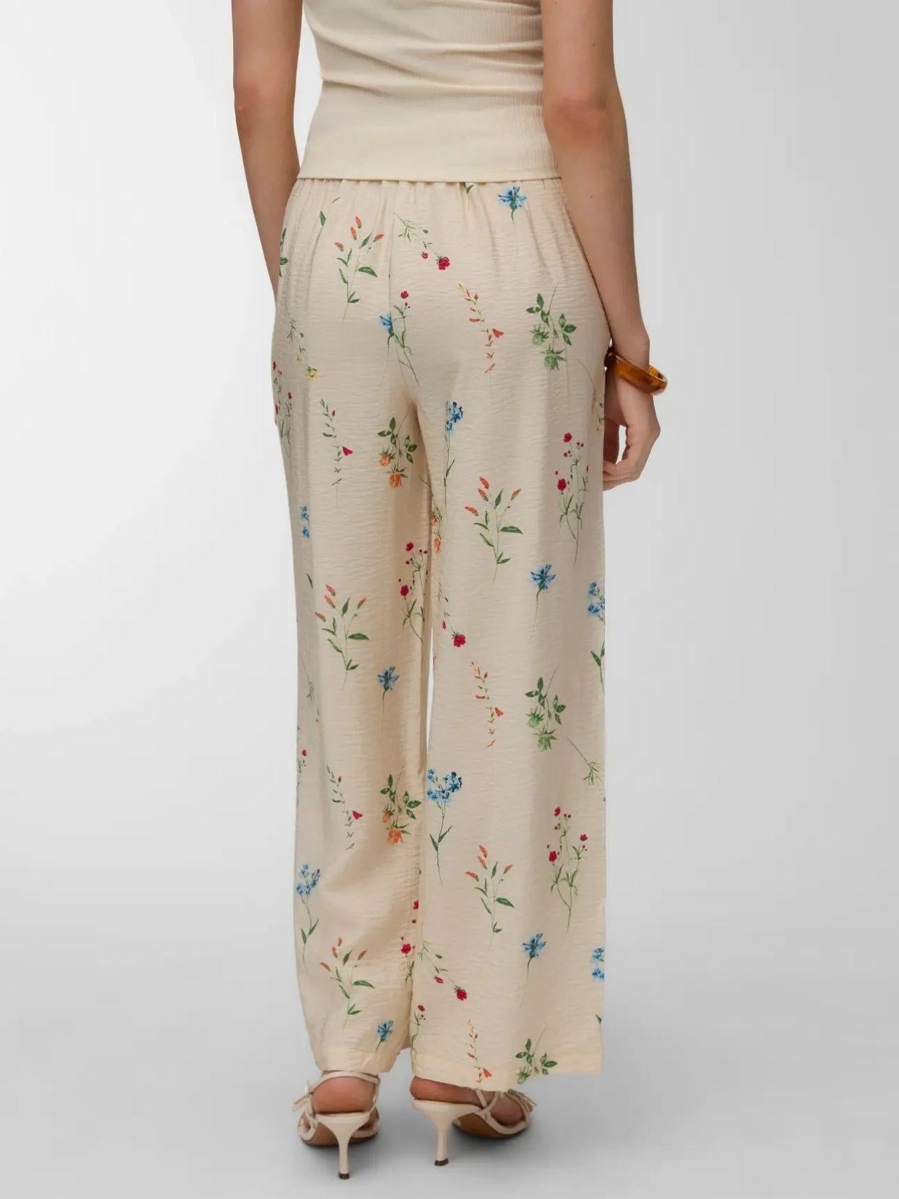 10303759 Birch Bina VERO MODA