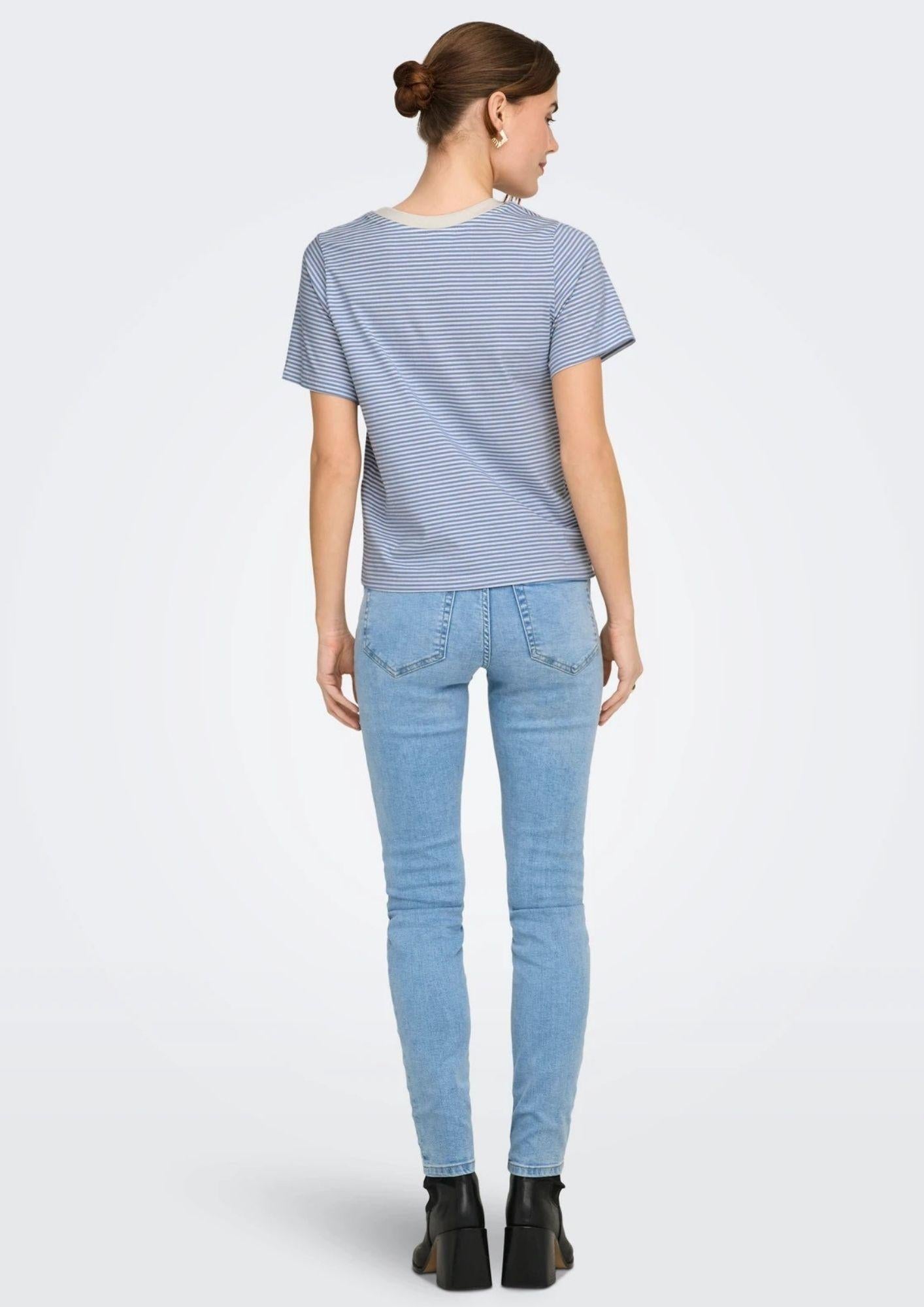 Jacqueline De Yong T-Shirt Donna Pisa Azzurra e Bianca 15298612 Ebb And Flow CD STRIPES JACQUELINE DE YONG