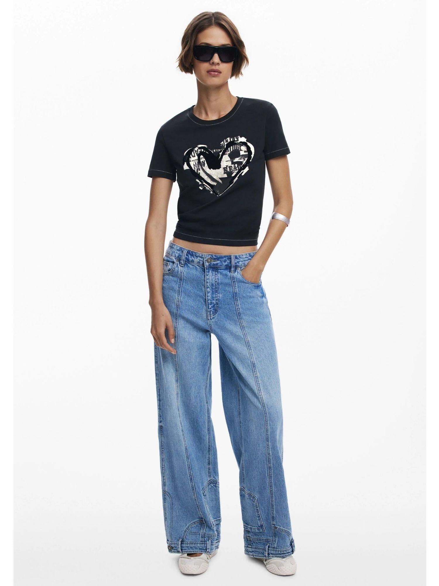 Desigual Maglietta cuore giornale Donna Nero 25WWTK04 2000 DESIGUAL