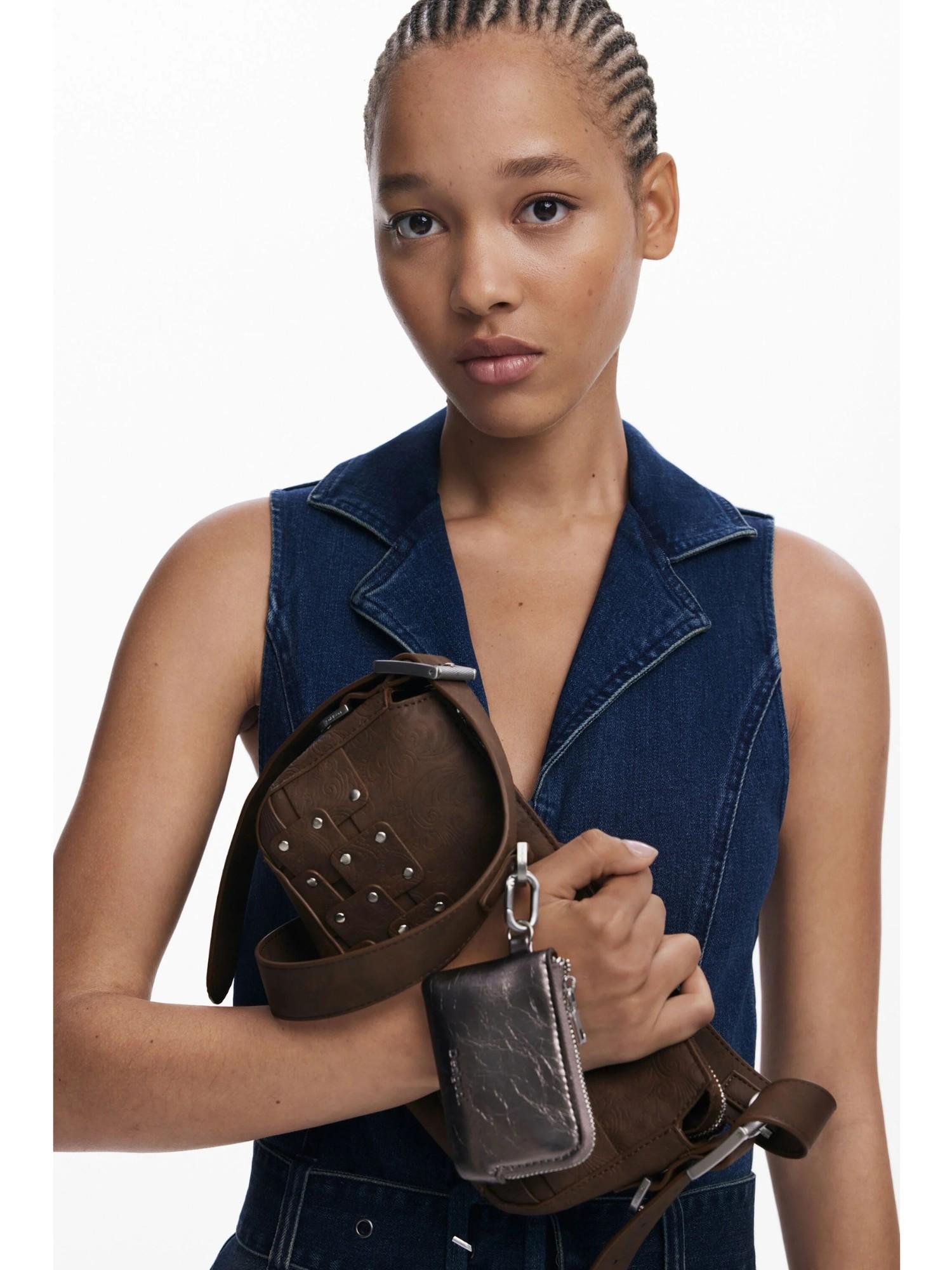 Desigual Piccola borsa baguette patch con borchie Donna Marrone 25WAXPBO 6009 DESIGUAL