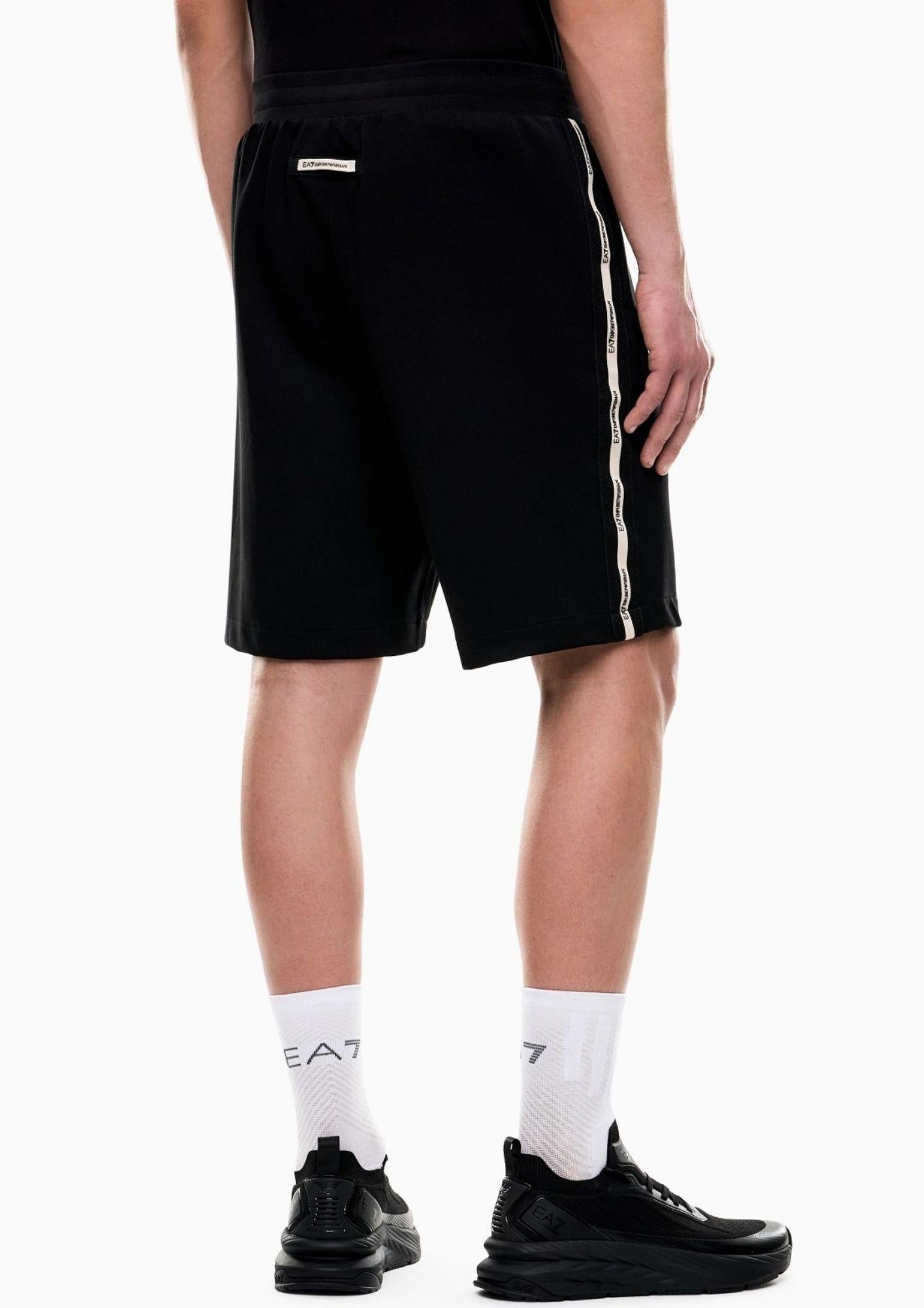 EA7 Emporio Armani Bermuda Uomo Nero 7M001481 AF12660 UC001 EA7 EMPORIO ARMANI