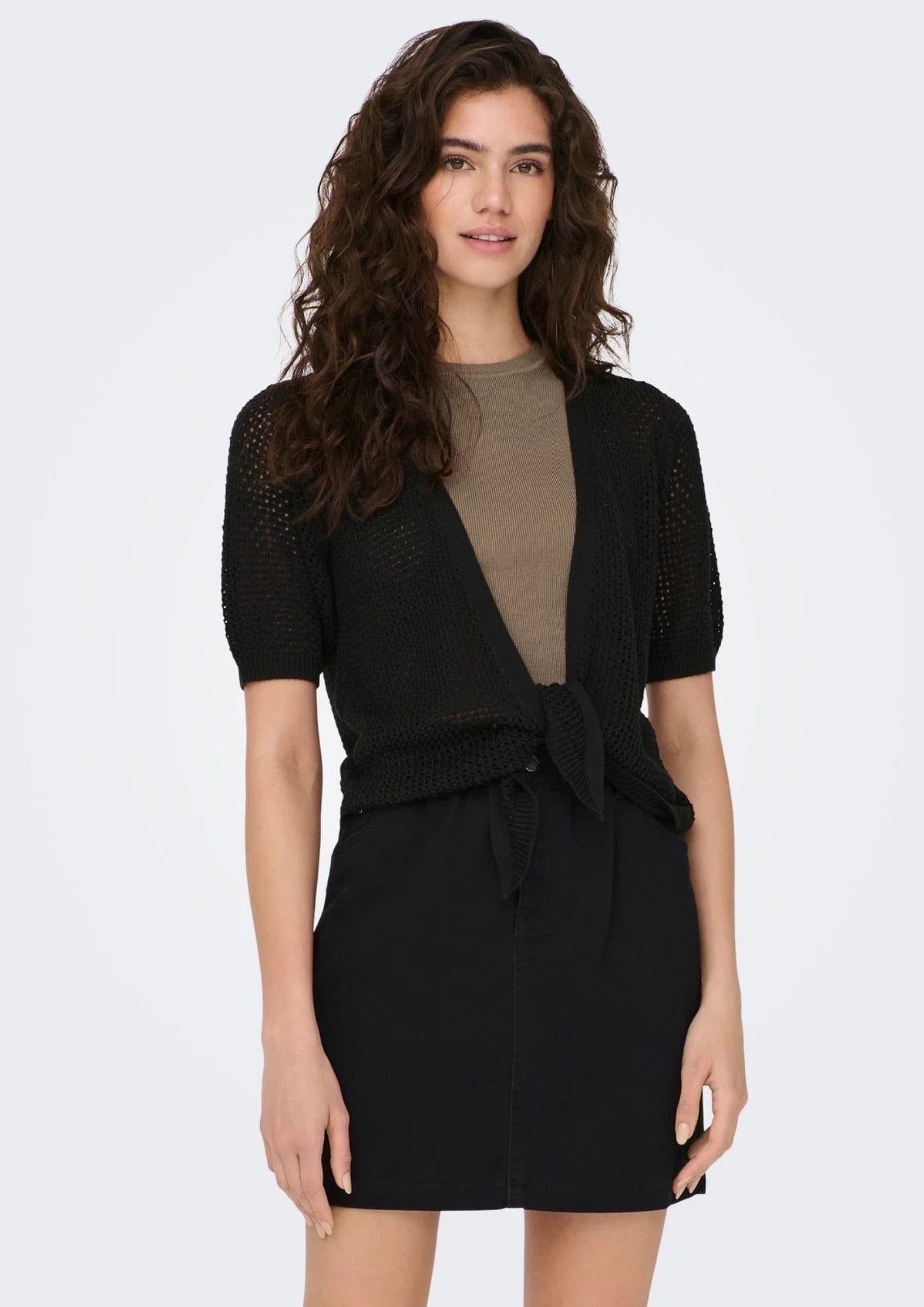 15288629 Black JACQUELINE DE YONG
