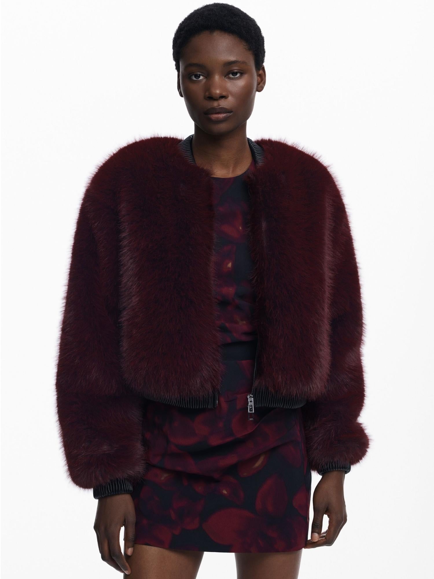 Desigual Giacca in pelliccia color lampone Donna 25WWEW67 3006 DESIGUAL