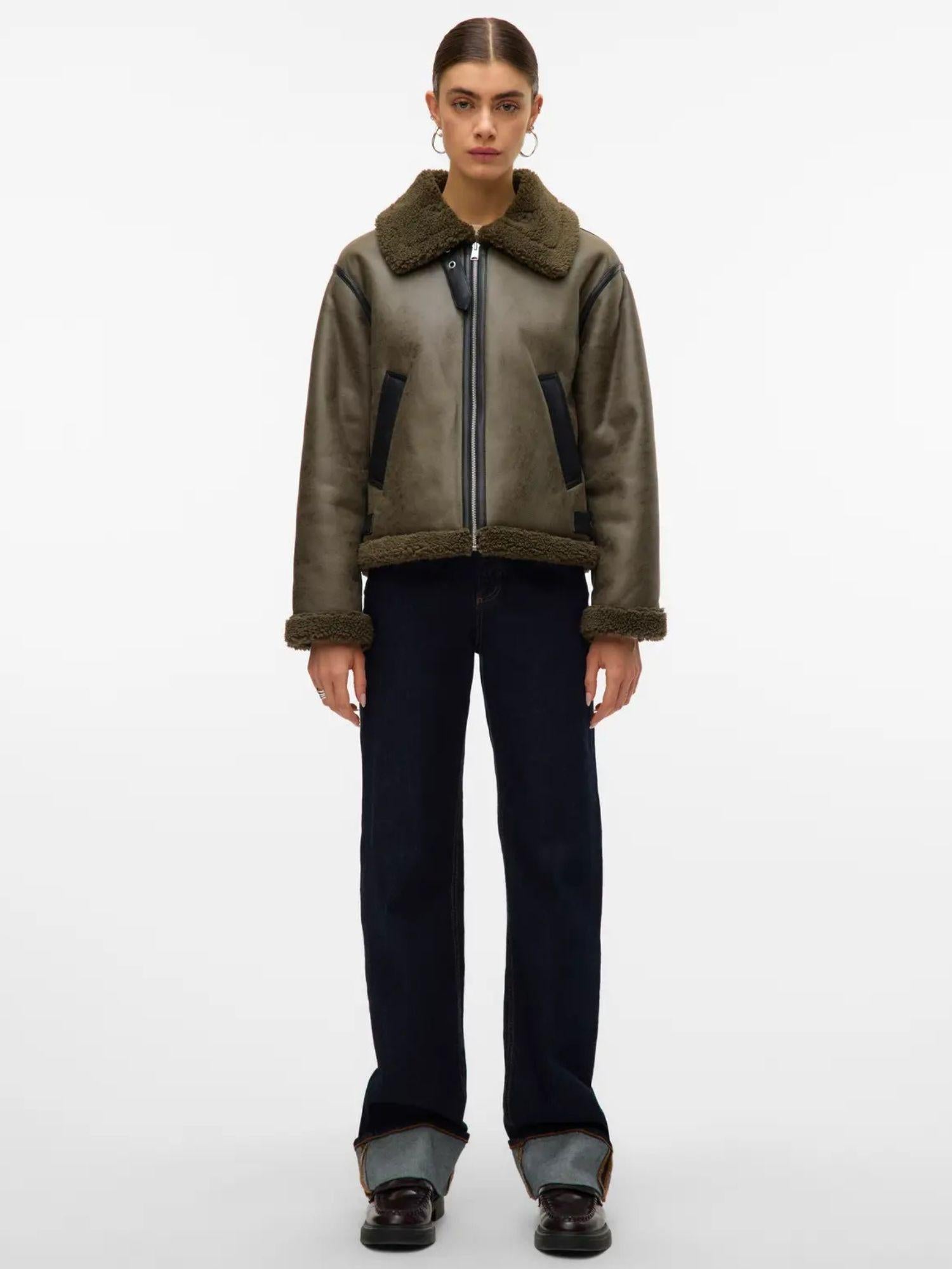 10332528 Grape Leaf VERO MODA