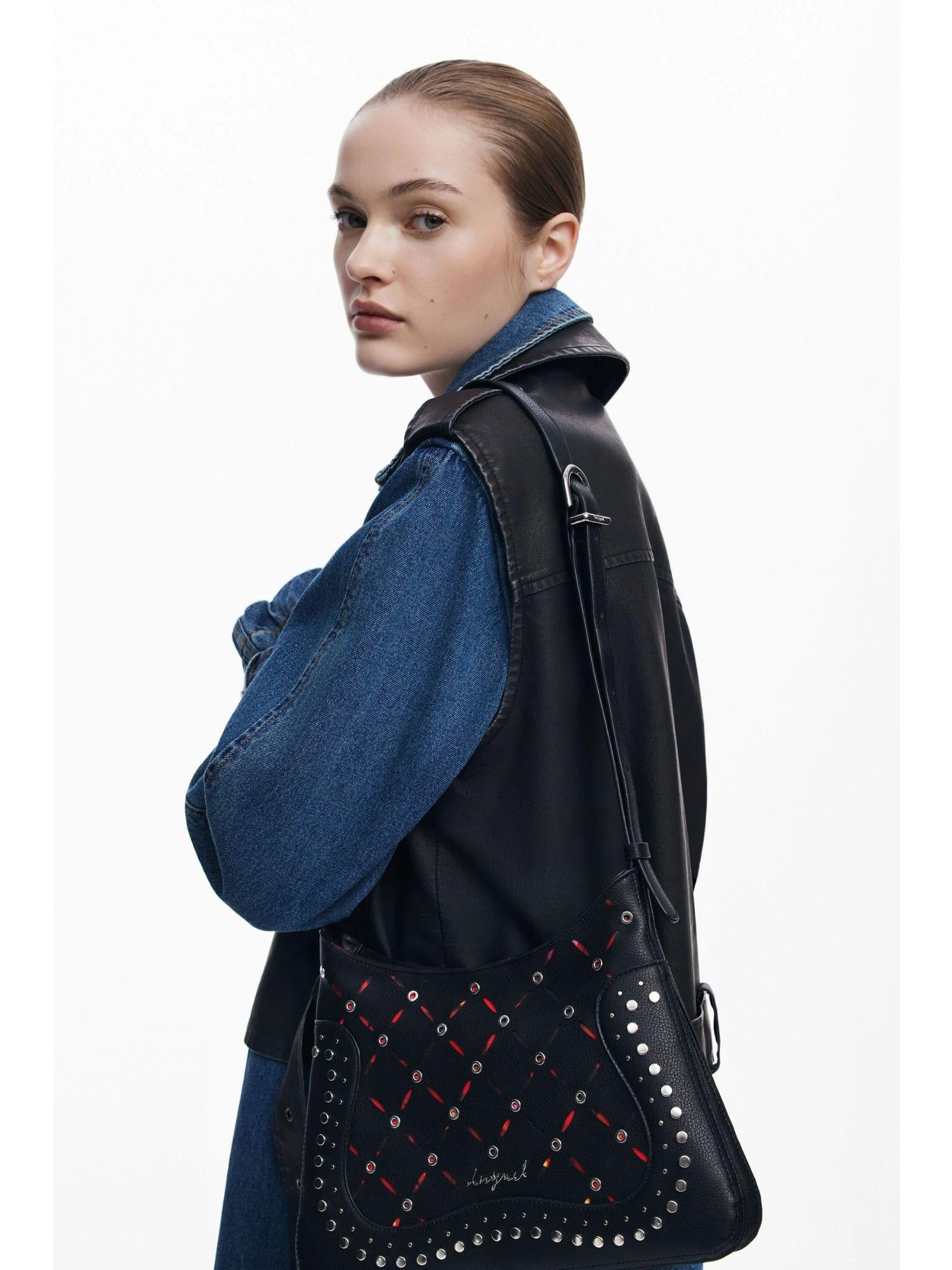 BAG YANKEE MANAOS BLACK 25WAXP38 2000 DESIGUAL