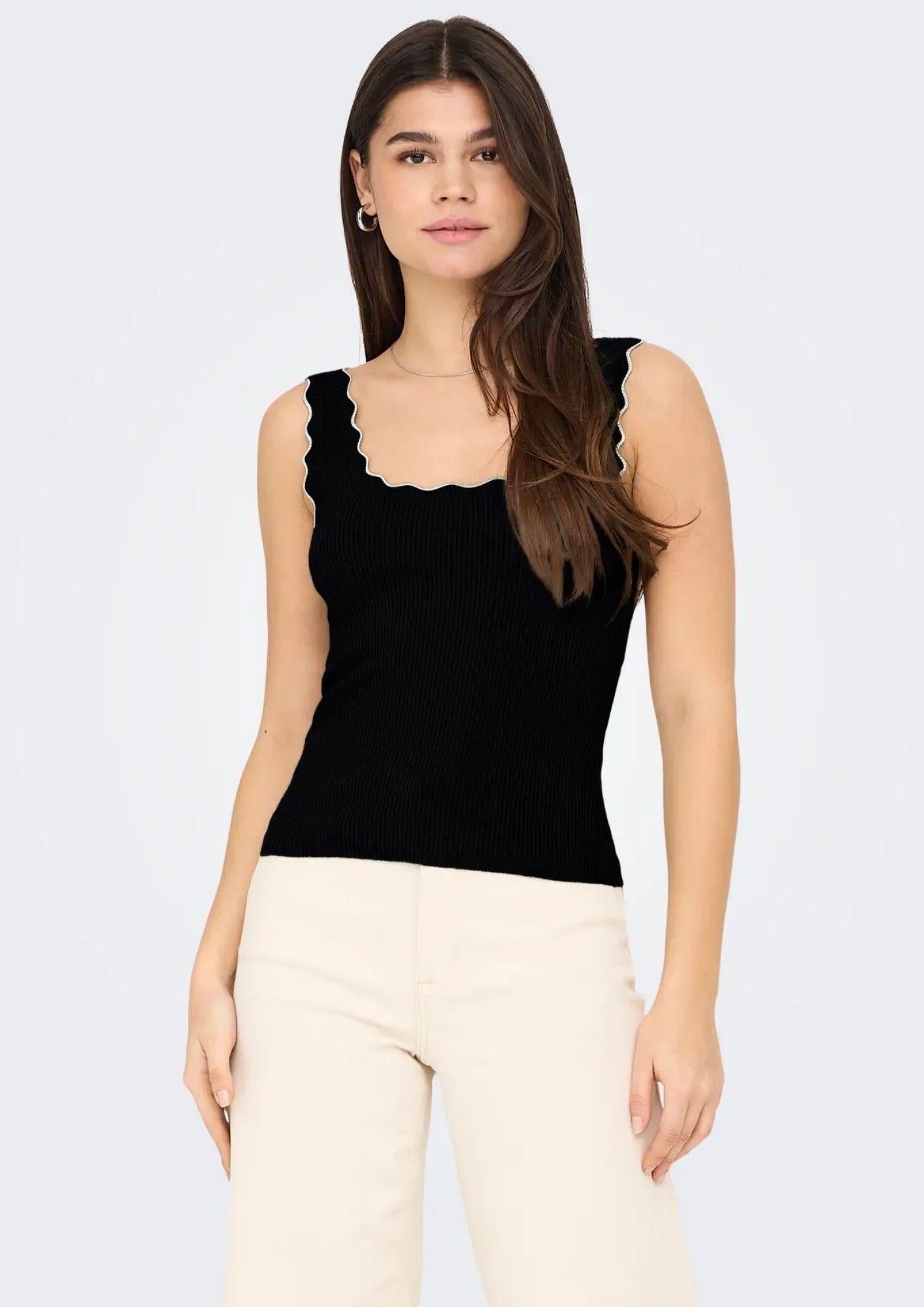 Jacqueline De Yong Top Donna Nero dettagli Bianchi 15290585 Black W. CLOUD DANCER JACQUELINE DE YONG