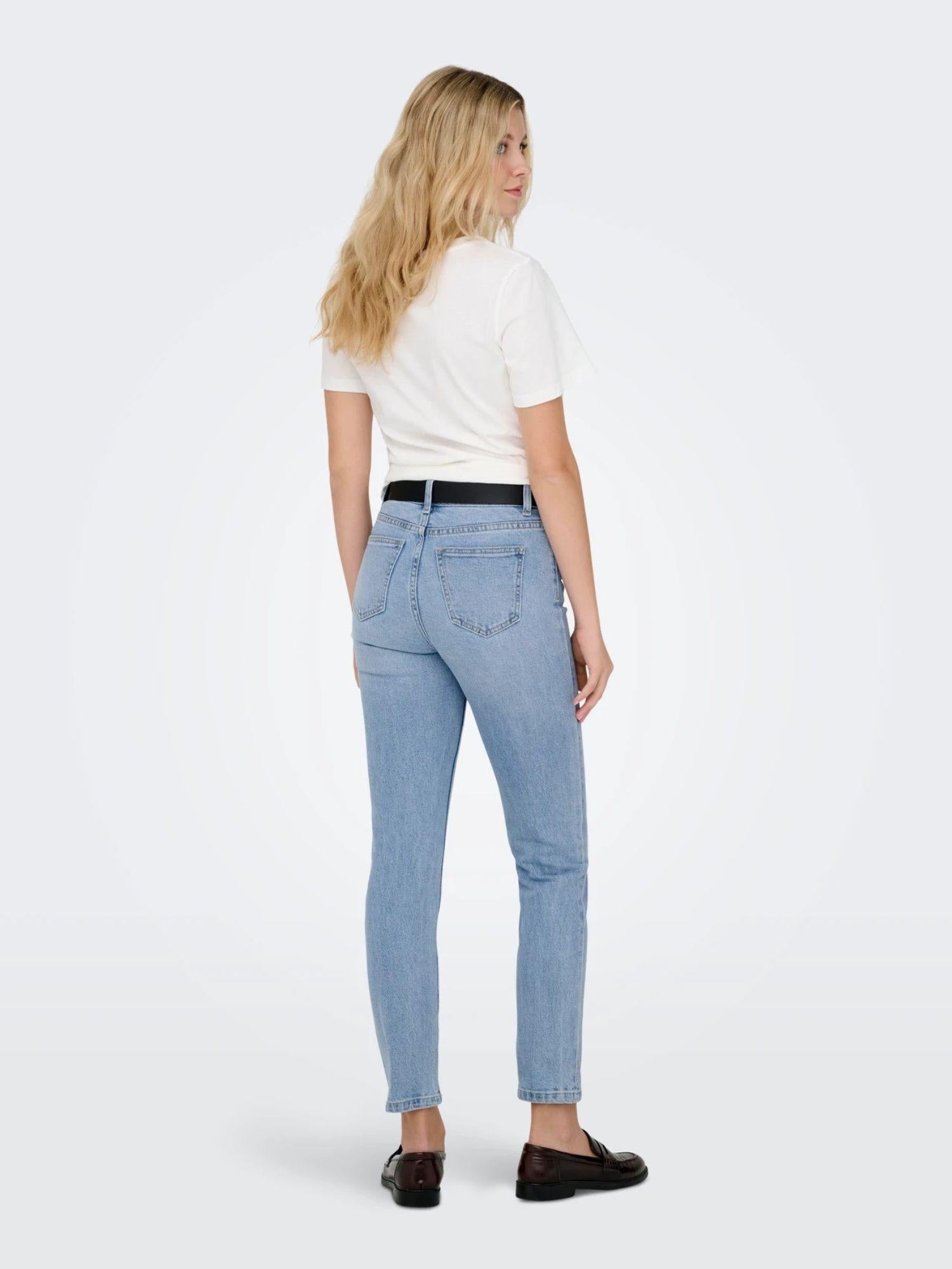 Only Jeans Donna Light Blue Straight Fit Onlemily 15361608 Light Blue Denim ONLY