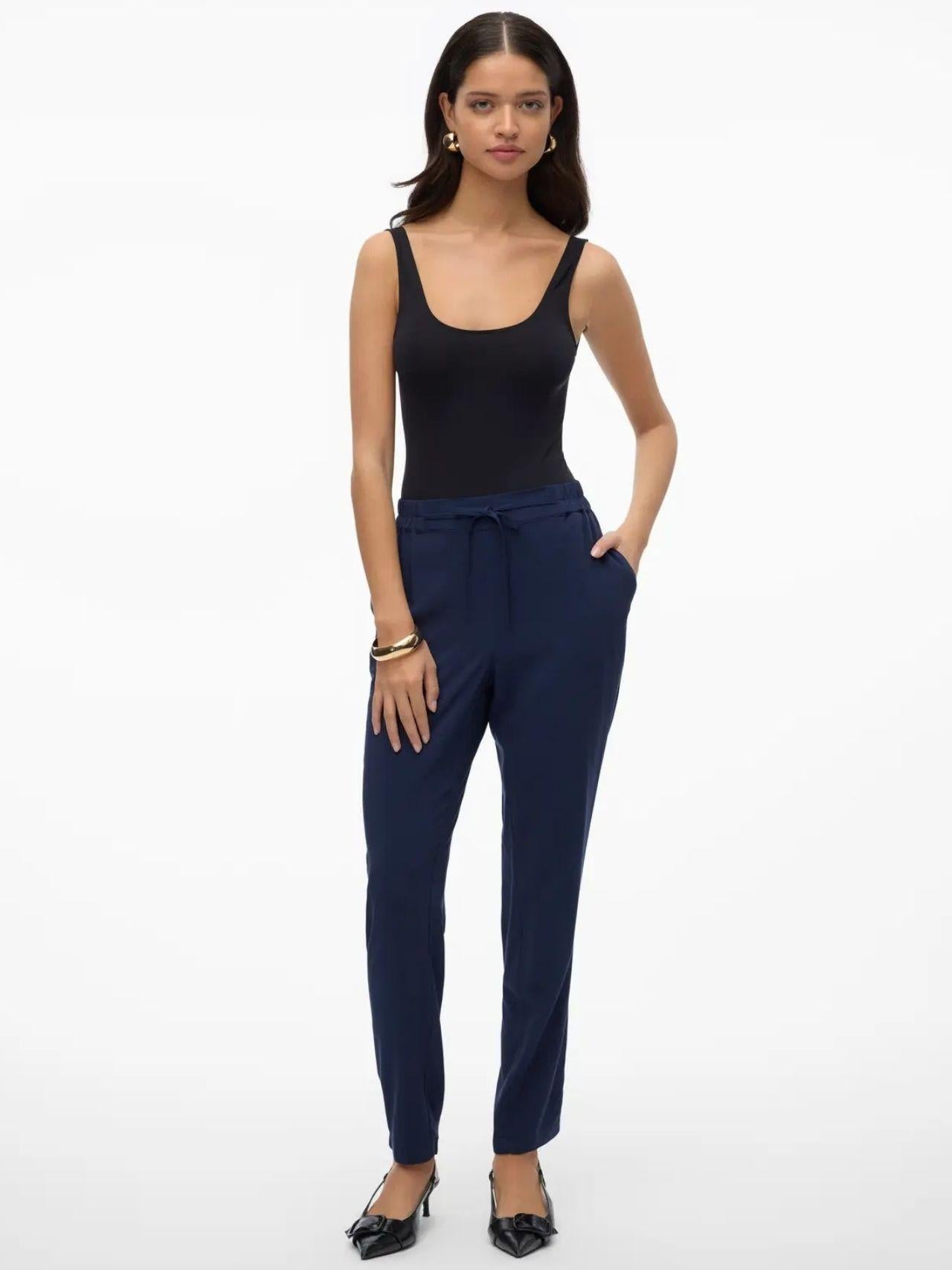 10302045 Navy Blazer VERO MODA