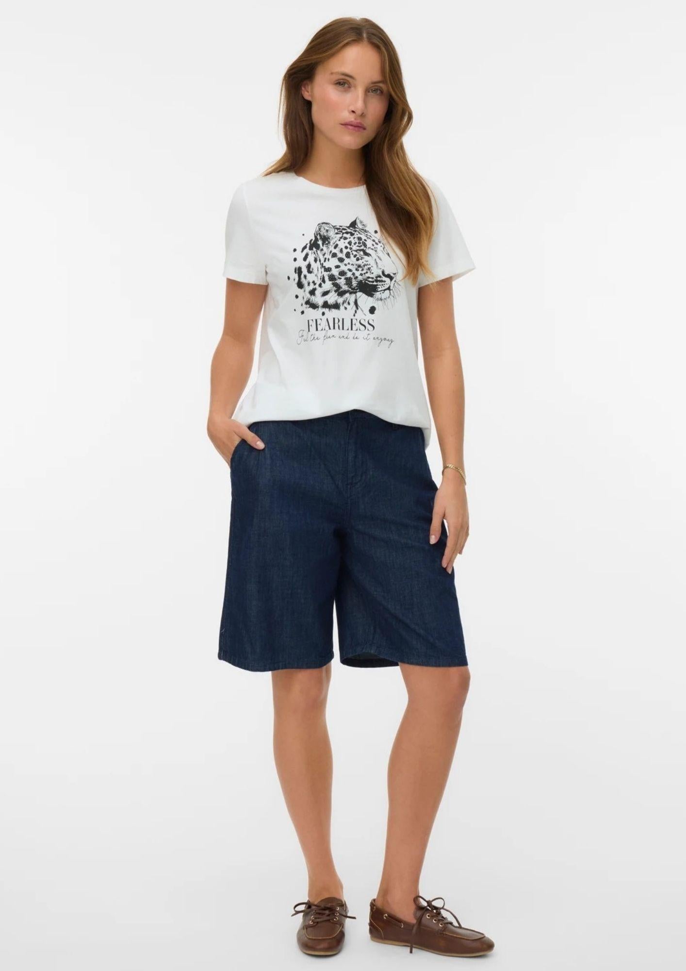 10341639 Snow White PRINT WITH BLACK VERO MODA