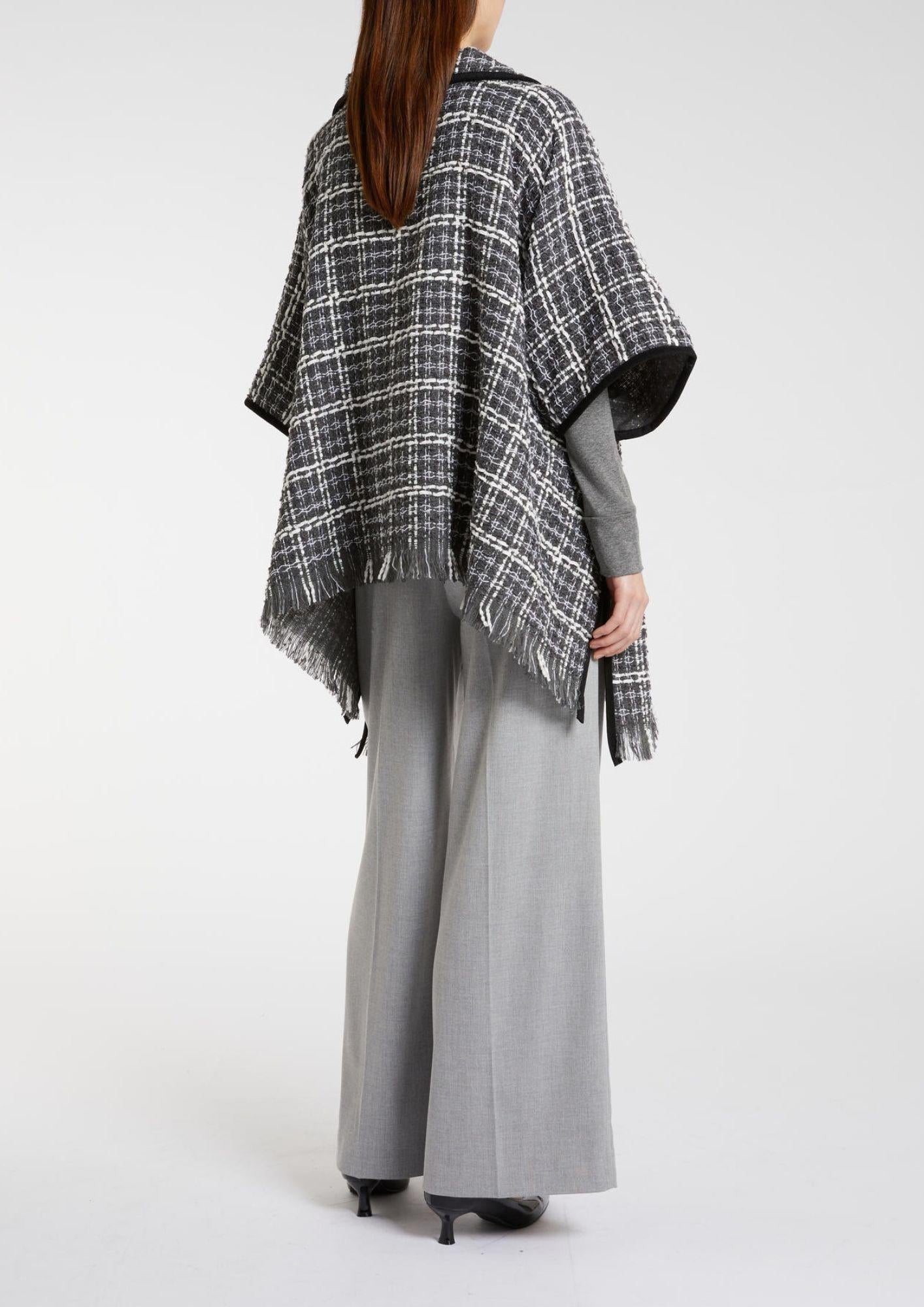 Emme Marella Stola Donna Guelfo Grigio Chiaro 2525546041200 001 EMME MARELLA