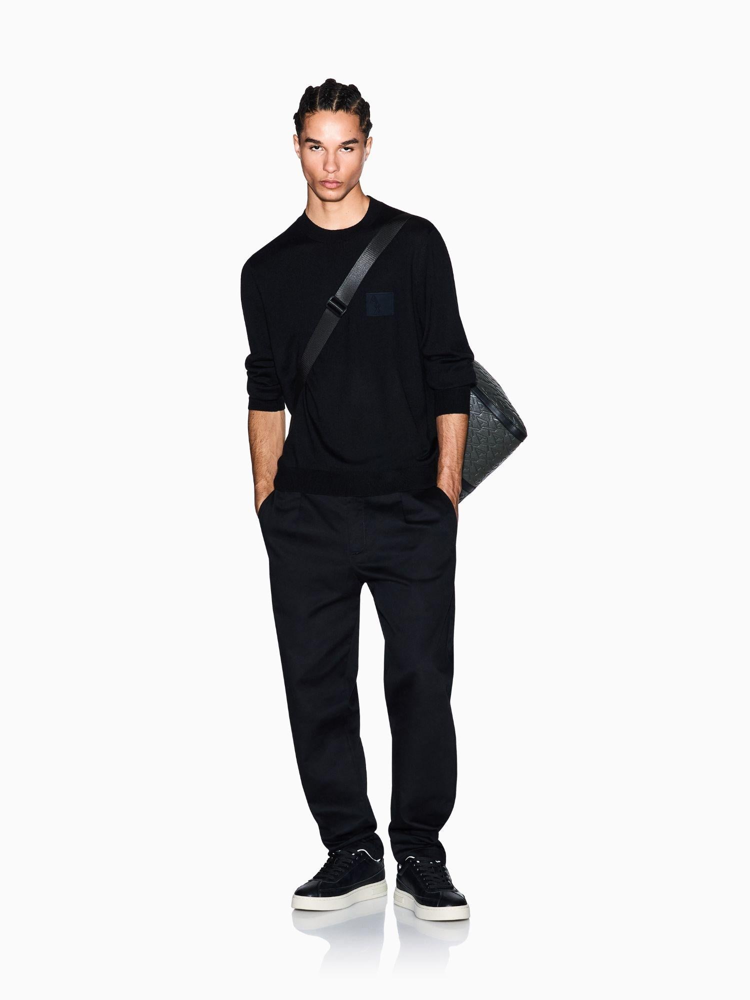 Armani Exchange Maglione girocollo con patch Uomo Nero XM001329 AF11982 UC001 ARMANI EXCHANGE