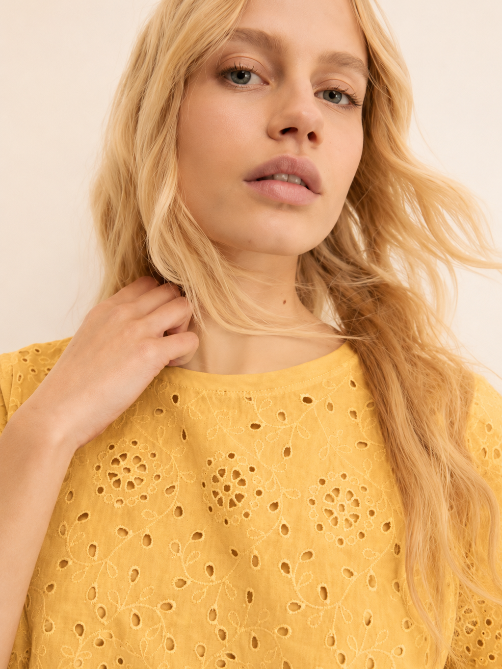 Emme Marella T-Shirt Donna Emmveletta Giallo Girasole 2615971022200 004 EMME MARELLA