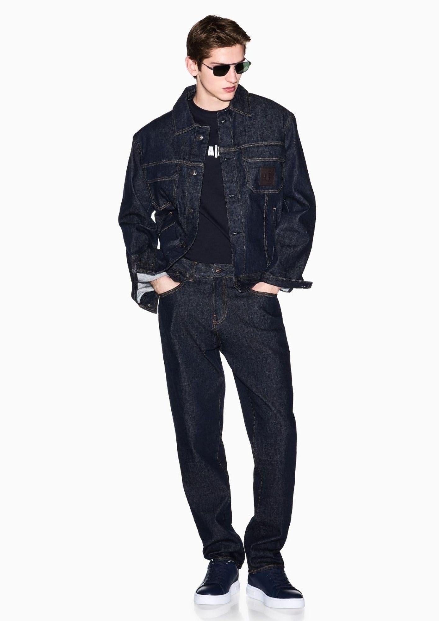 XM002509 AF10358 UB101 ARMANI EXCHANGE
