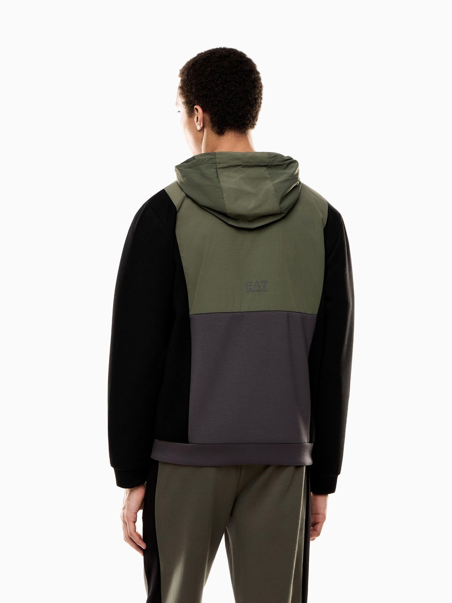 EA7 Emporio Armani Felpa con cappuccio Athletic Colour Block in nylon e misto viscosa Uomo Verde 7M000938 AF17003 U8100 EA7 EMPORIO ARMANI