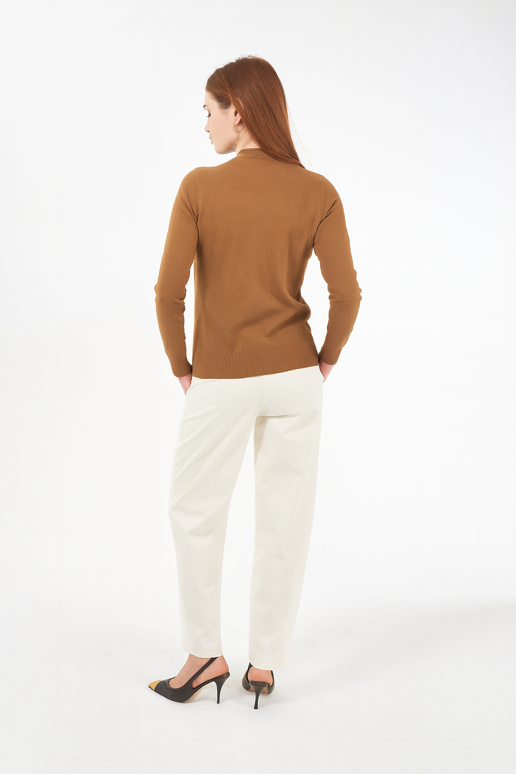 M015 IP00 0203 YES ZEE