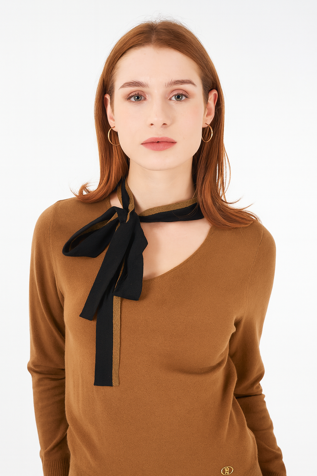 M015 IP00 0203 YES ZEE