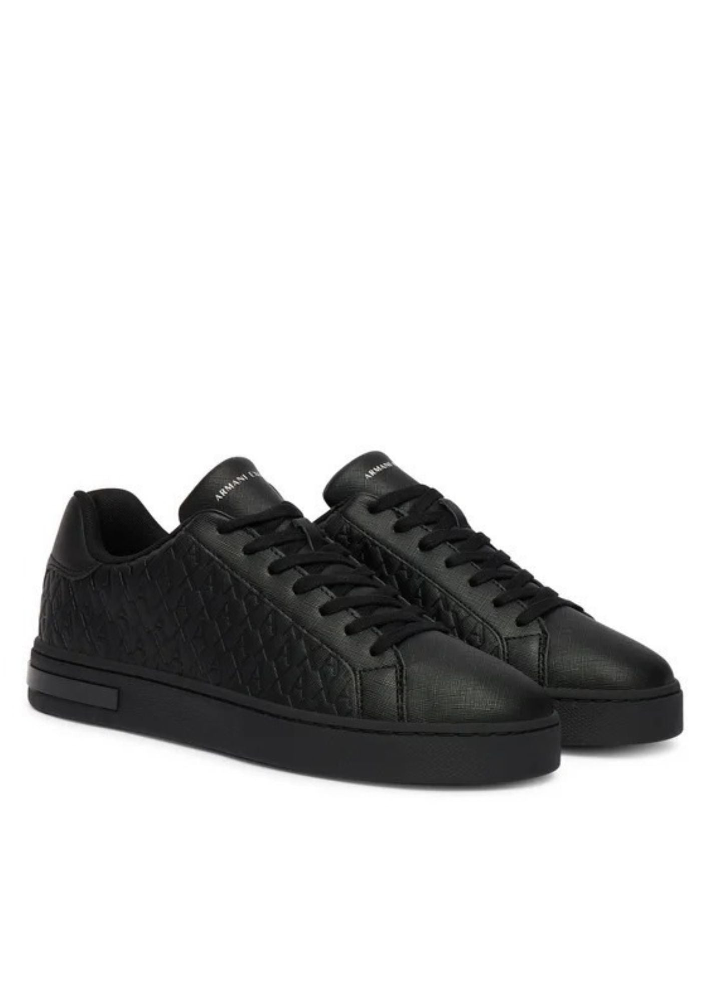 Sneakers London effetto saffiano con suola in gomma Nera XM000140 AF11916 MZ715 ARMANI EXCHANGE 