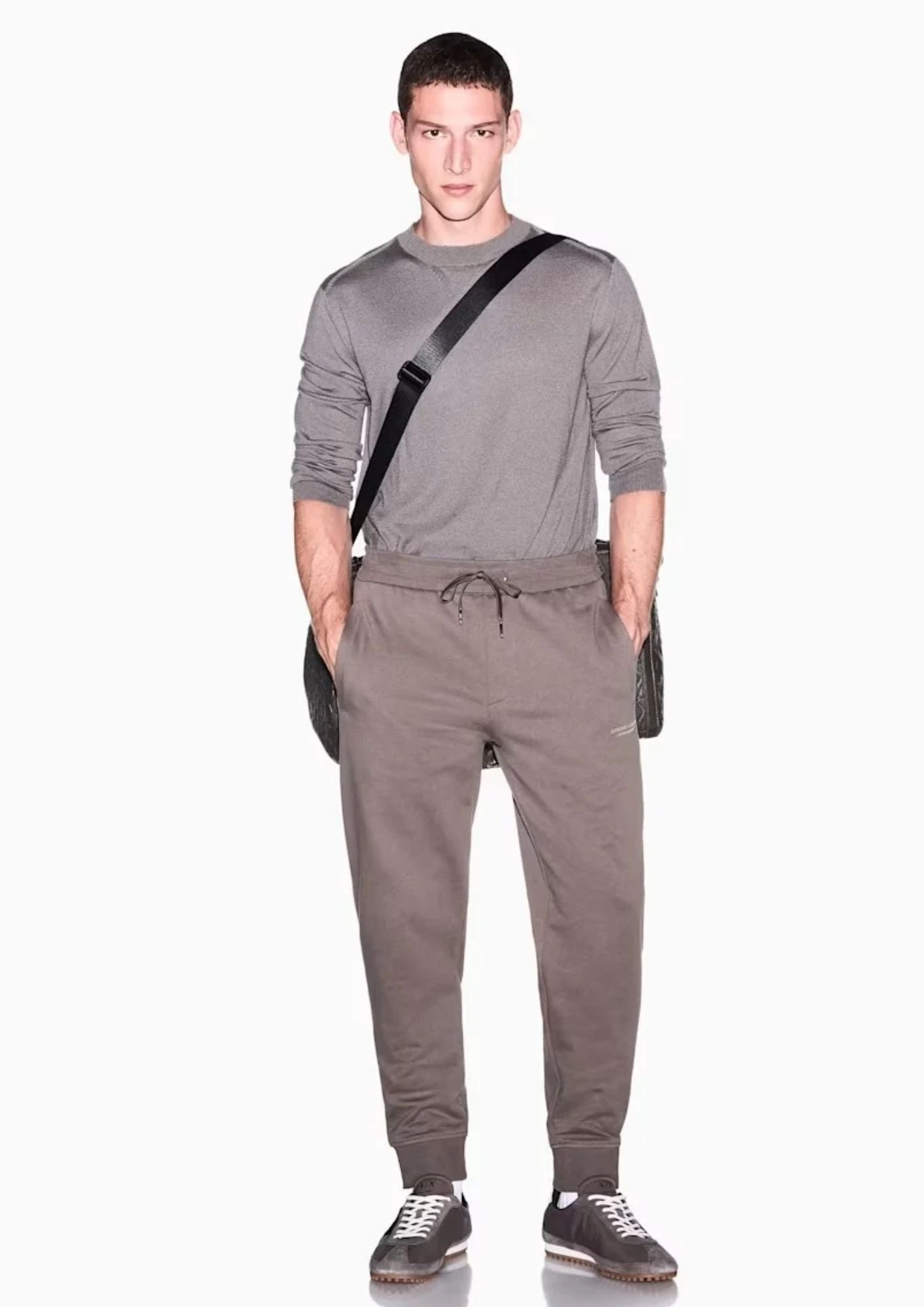 Pantaloni regular fit in cotone french terry Marrone Falcon XM001299 AF20934 U6125 ARMANI EXCHANGE 