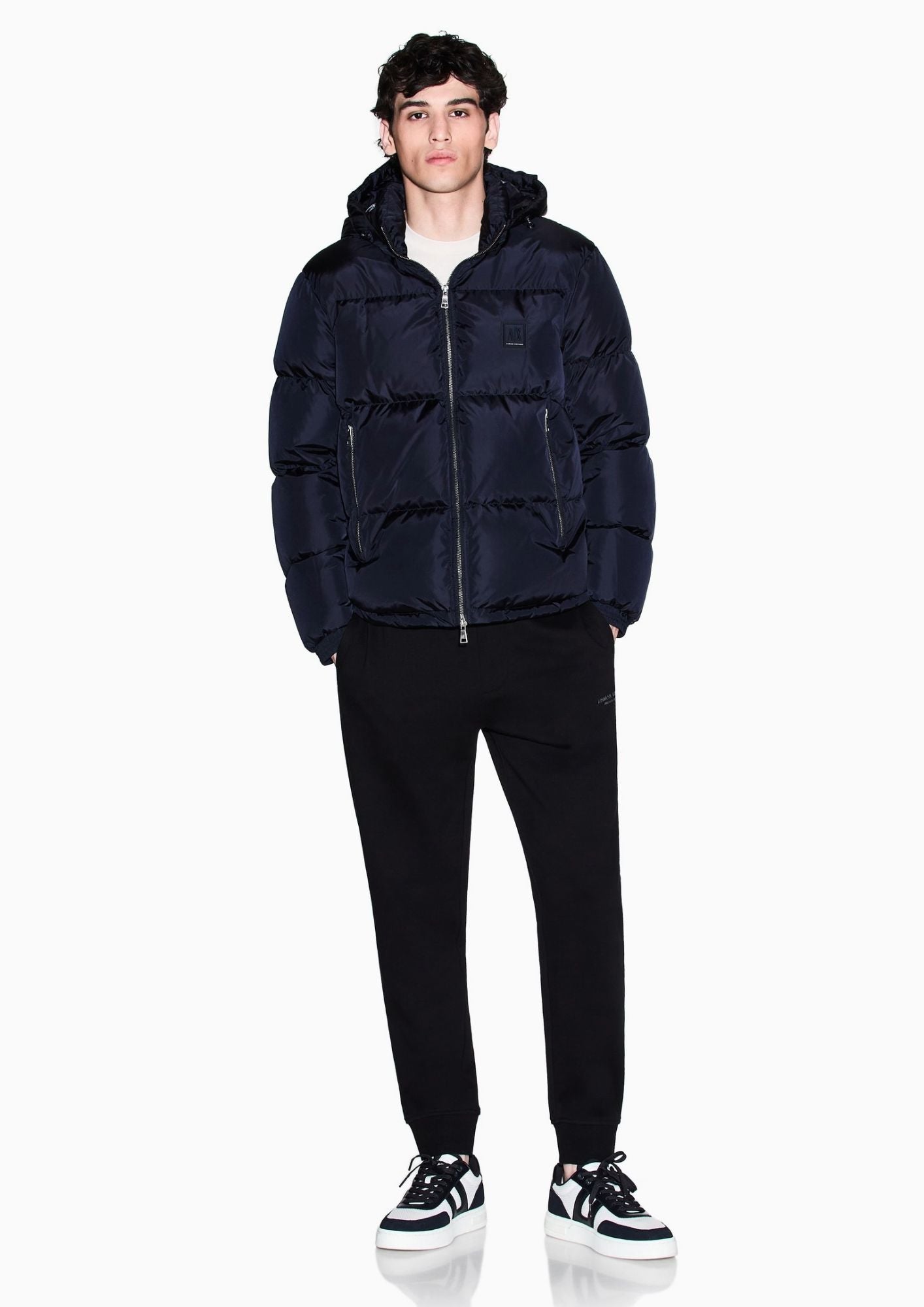 Pantaloni regular fit in cotone french terry Neri XM001299 AF20934 UC001 ARMANI EXCHANGE 