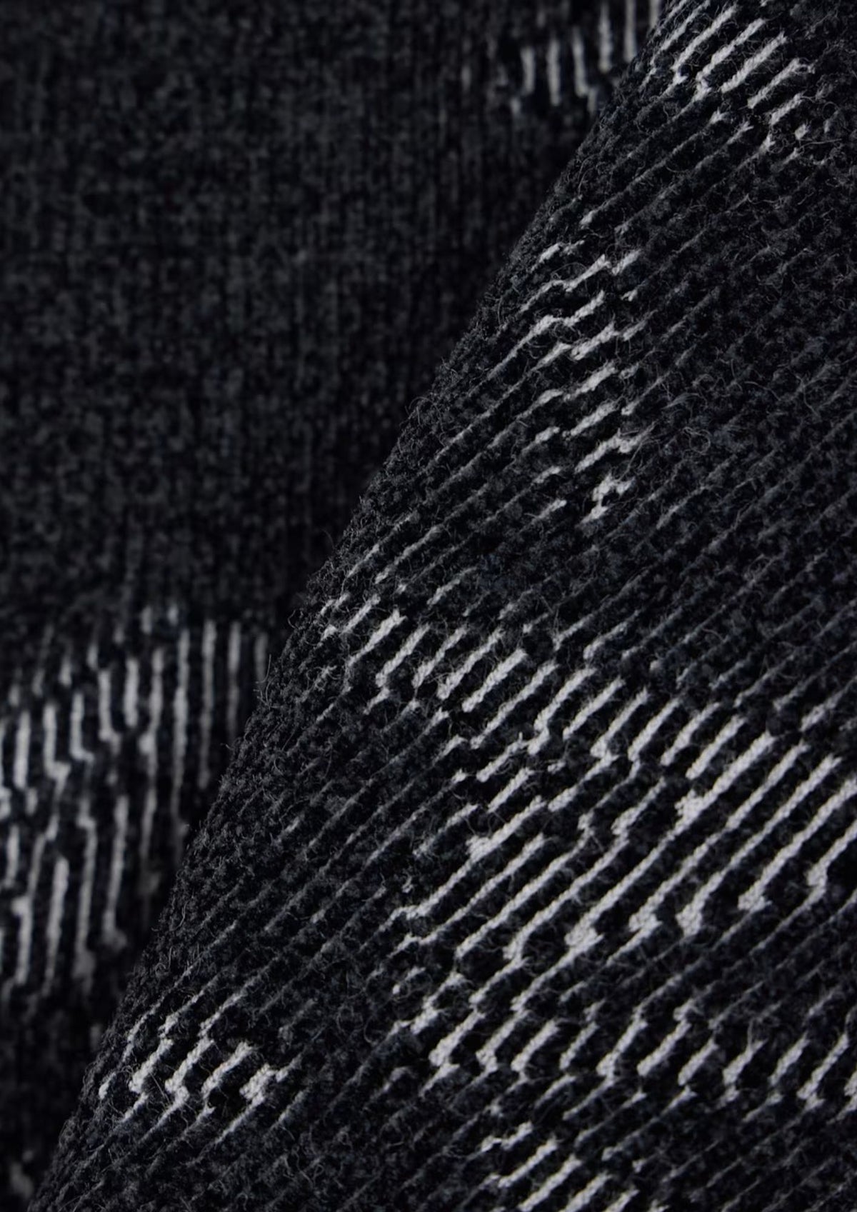 Pullover girocollo con logo all over e bordi a costine Nero XM002992 AF16916 FC357 ARMANI EXCHANGE 