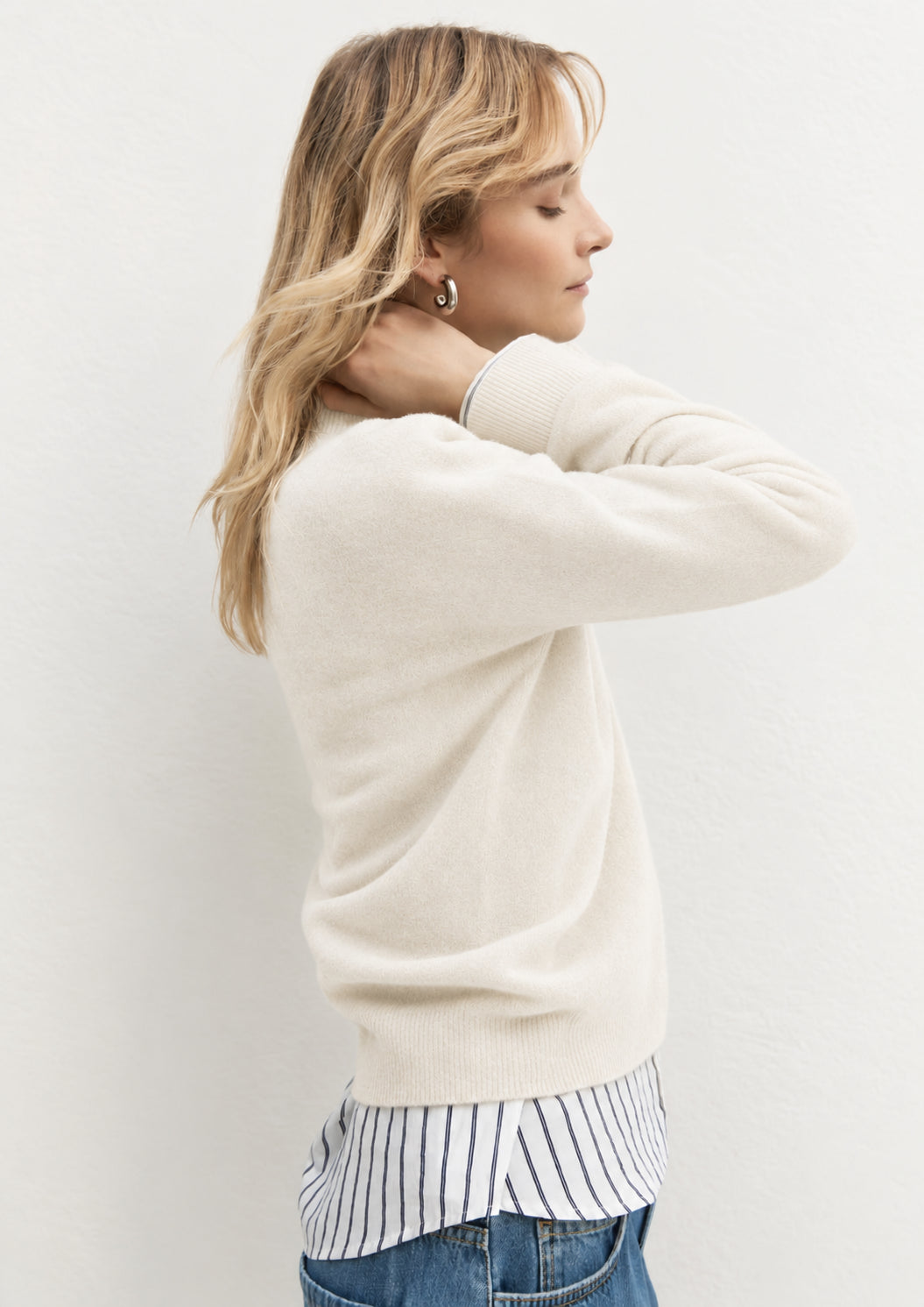 Maglia in misto cashmere Emmnetto Avorio 2625366371200 001 EMME MARELLA 