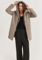 Giubbino in panno soft imbottito con cappuccio Emmbacio Sabbia 2625496102200 002 EMME MARELLA 