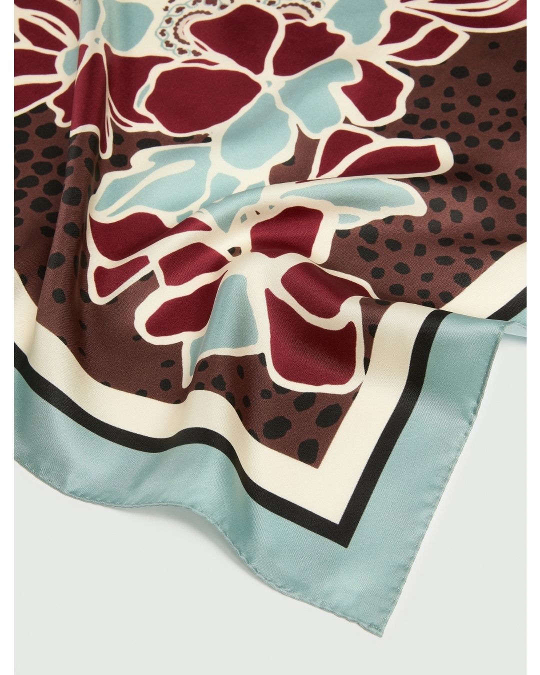 Foulard in seta Marrone 2625546031200 002 EMME MARELLA 