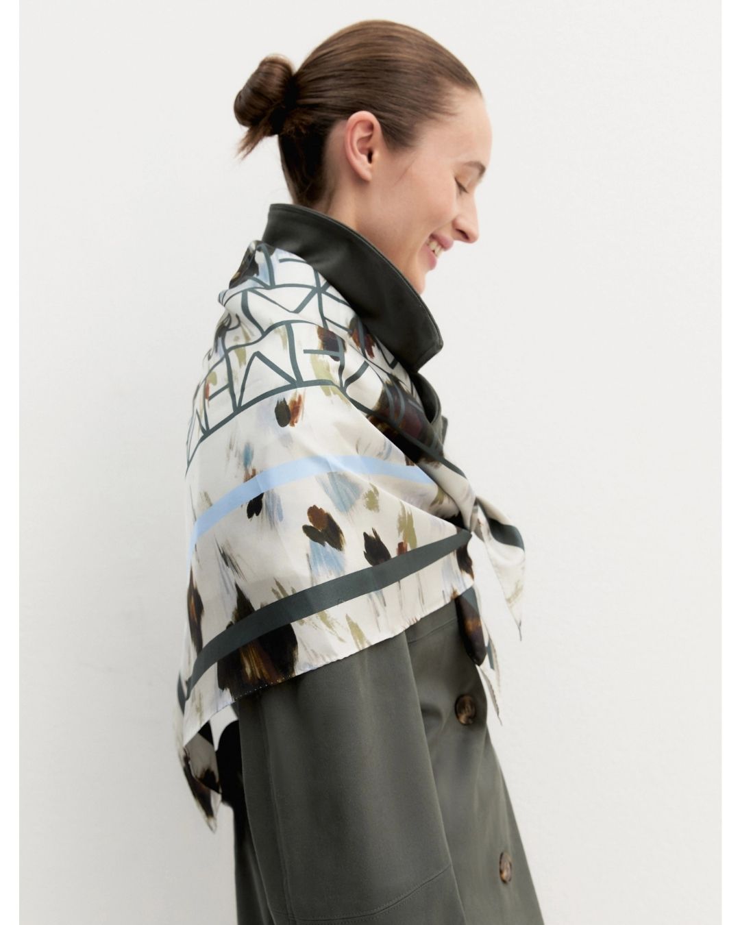 Foulard in seta Panna 2625546031200 005 EMME MARELLA 