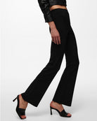 Pantaloni Flared Fit Donna Nero 15196908 Black JACQUELINE DE YONG 