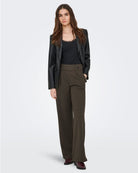 Pantaloni a gamba larga Donna Marrone Chocolate Brown 15208430 Chocolate Brown BLACK BUTTONS JACQUELINE DE YONG 